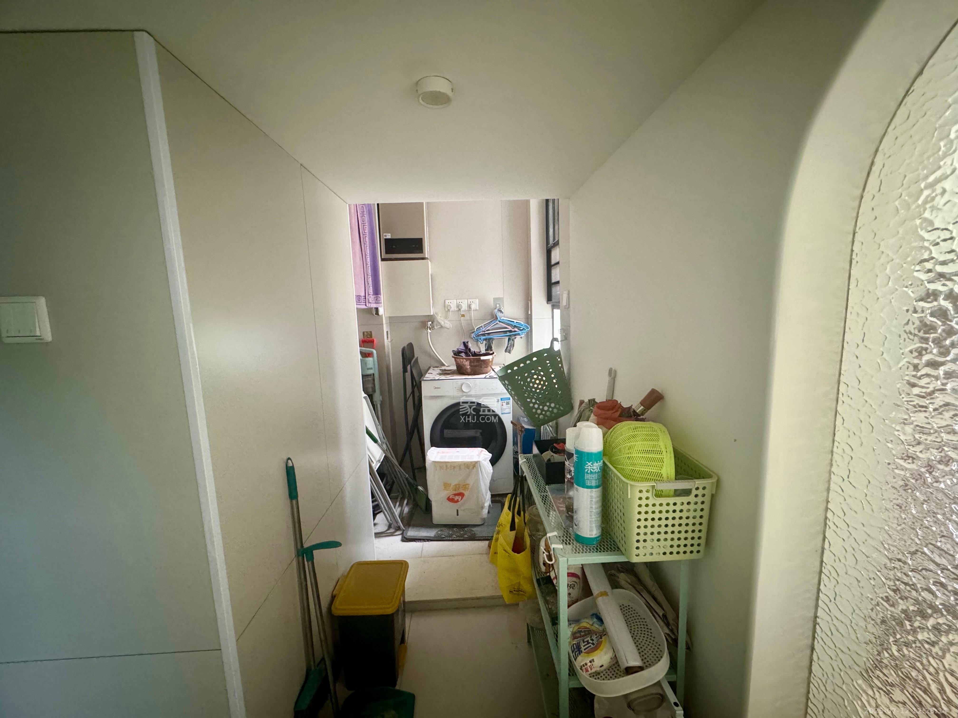恒大御景半岛  1室1厅1卫   1600.00元/月室内图