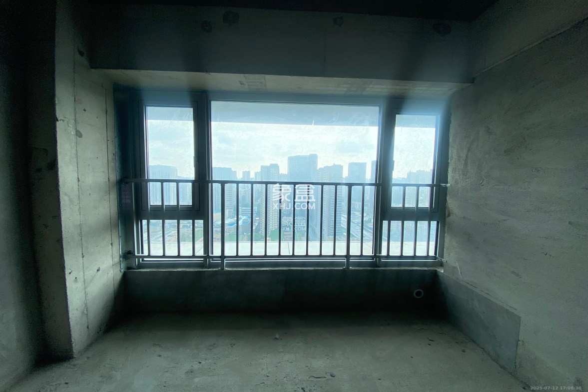 保利天禧EF区  1室1厅1卫    1500.0元/月 保利天禧EF区  1室1厅1卫    1500.0元/月室内图