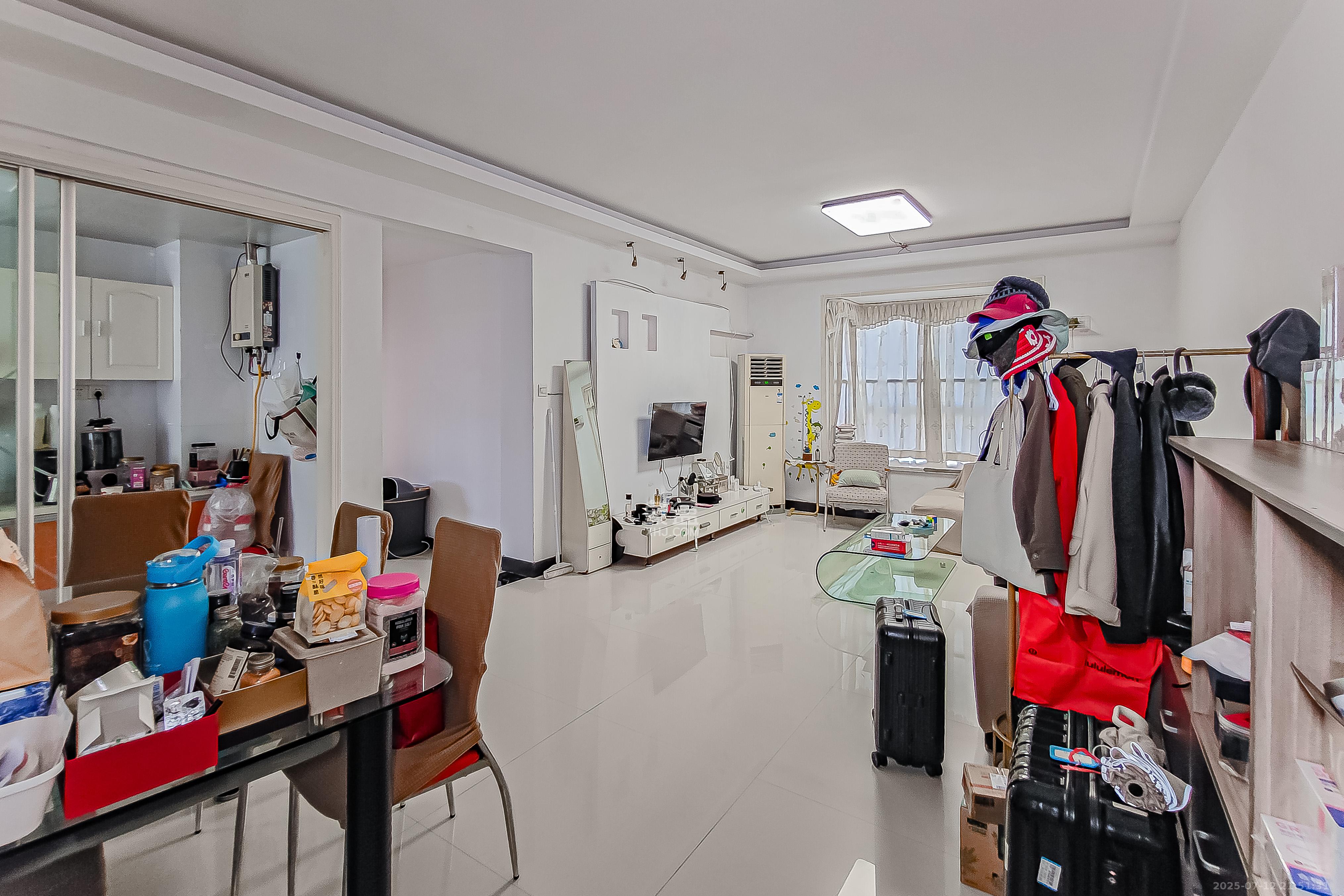 东方新世界  3室2厅1卫   82.00万