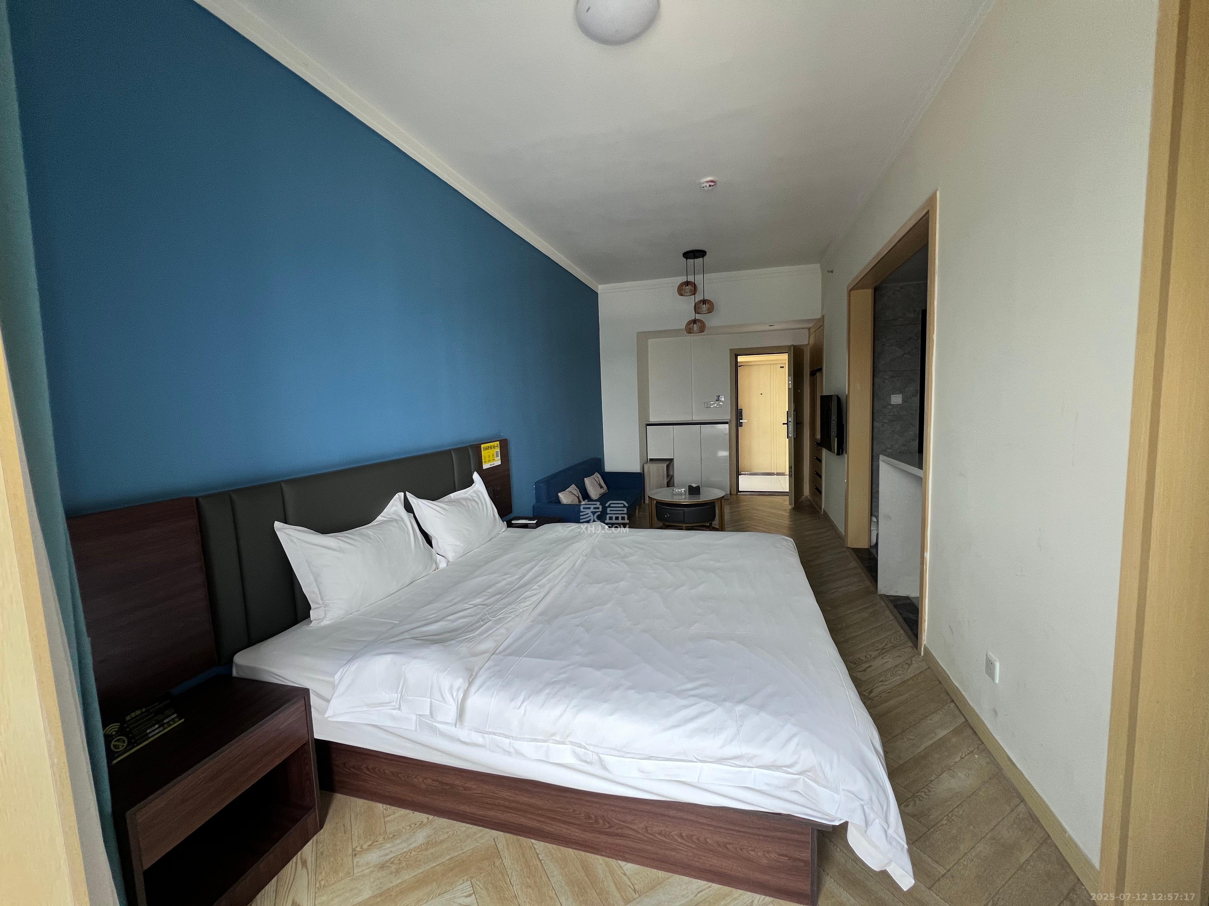 城市时光 1室1厅1卫 1200.0元/月 城市时光 1室1厅1卫 1200.0元/月室内图