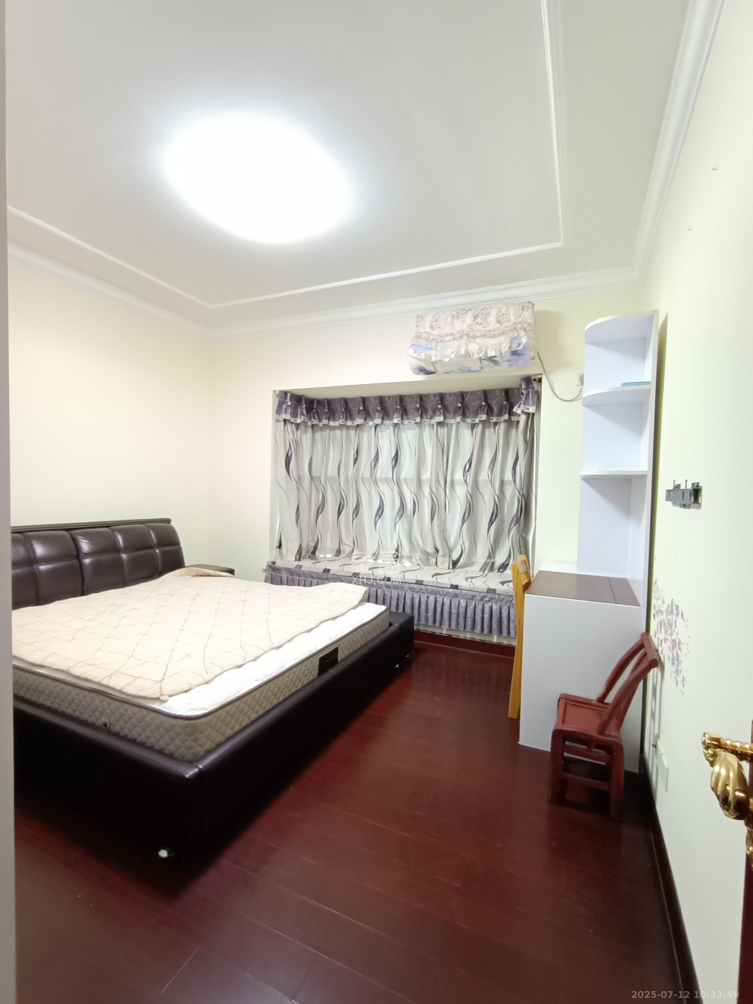 恒大城  2室2厅1卫    2200.0元/月室内图