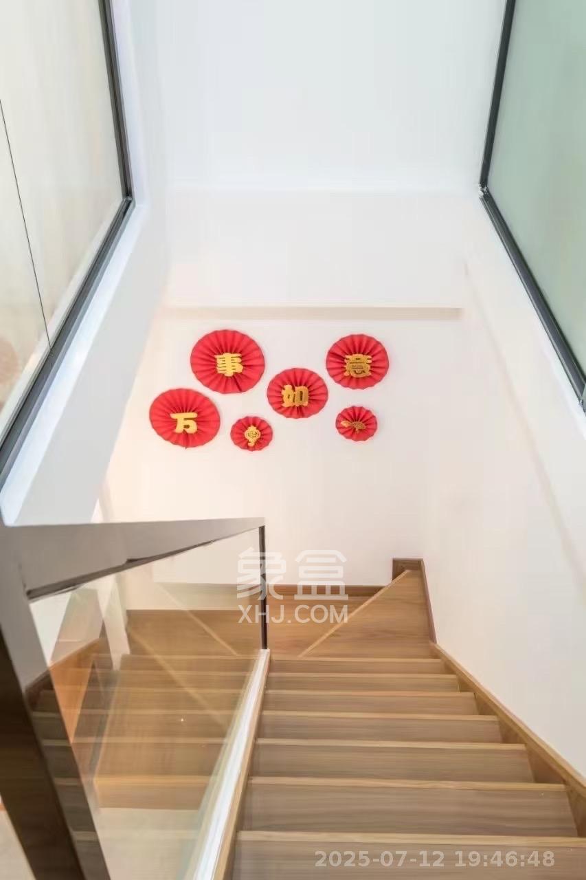 君悦新天地  1室1厅1卫   2600.00元/月室内图