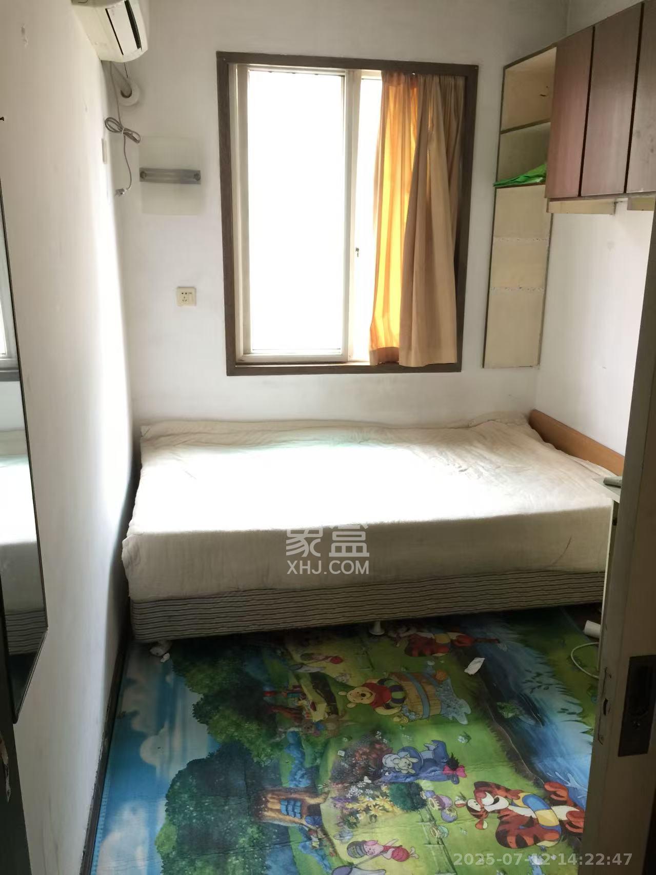 富绿新村  3室1厅1卫   1800.00元/月室内图
