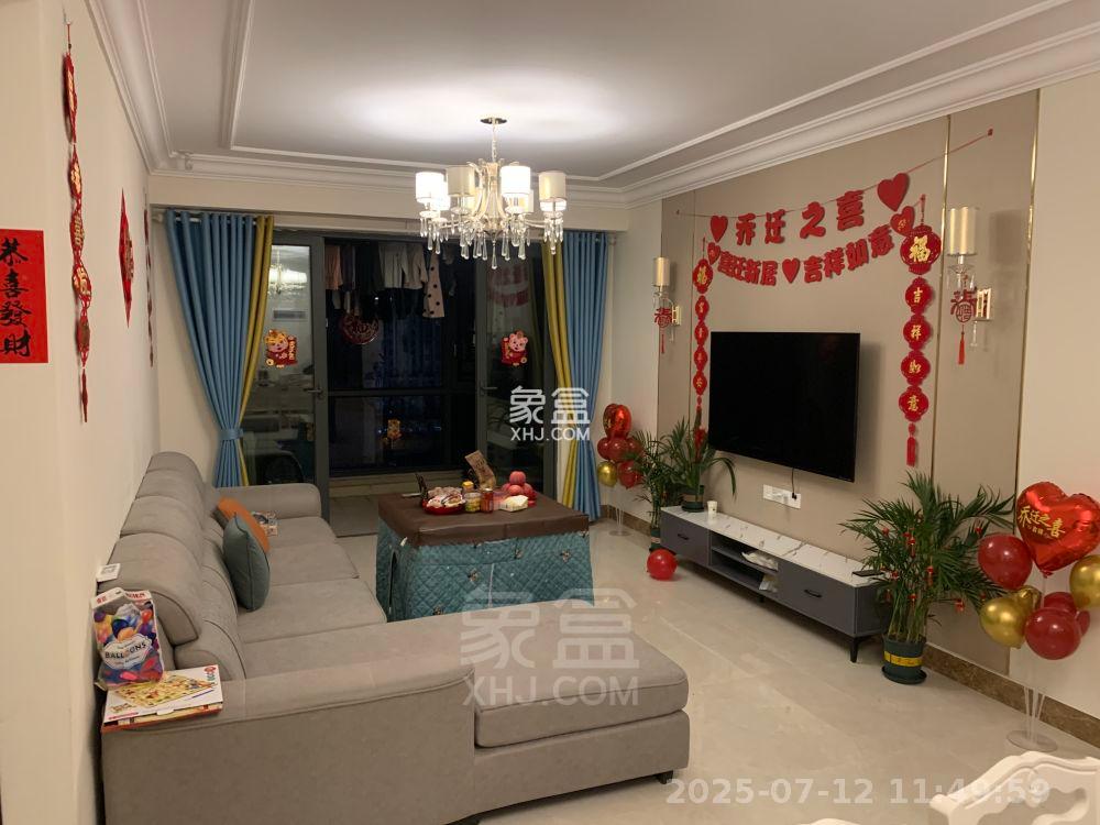 恒大华府 3室2厅2卫 2500.0元/月 恒大华府 3室2厅2卫 2500.0元/月室内图