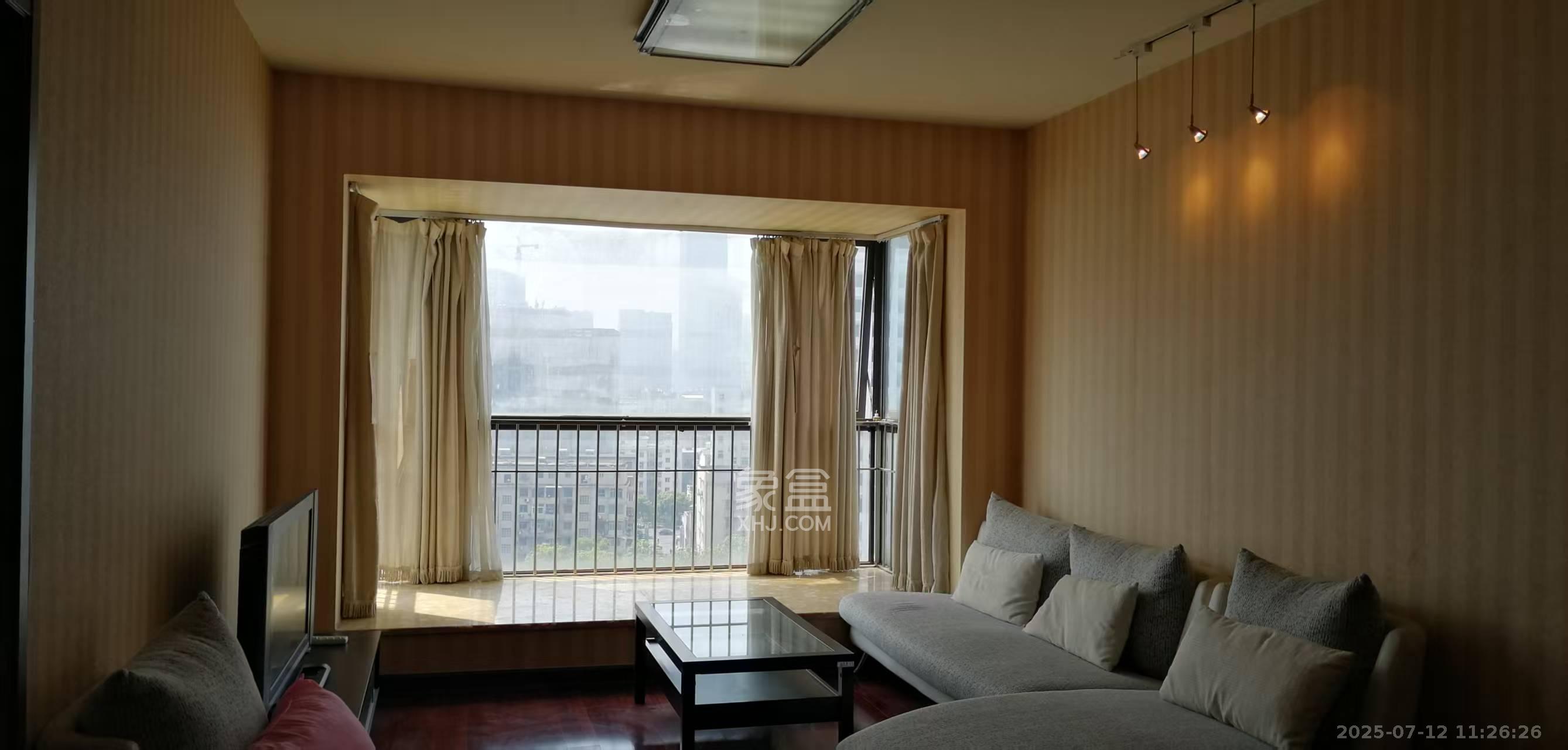 盛世美居荷园  2室2厅2卫   3600.00元/月室内图