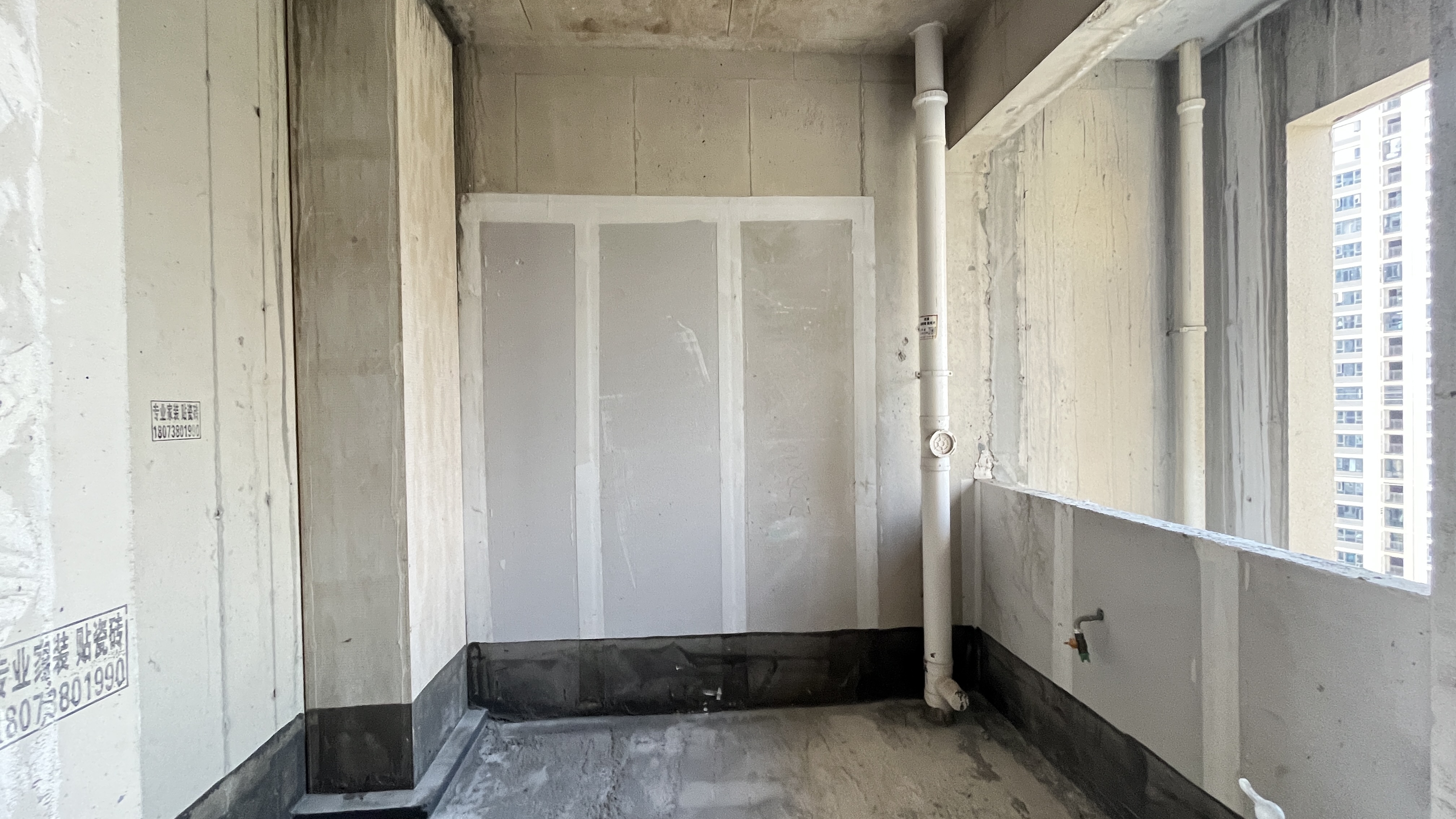 湘中府央玺 4室2厅2卫 82.8万 湘中府央玺 4室2厅2卫 82.8万户型图