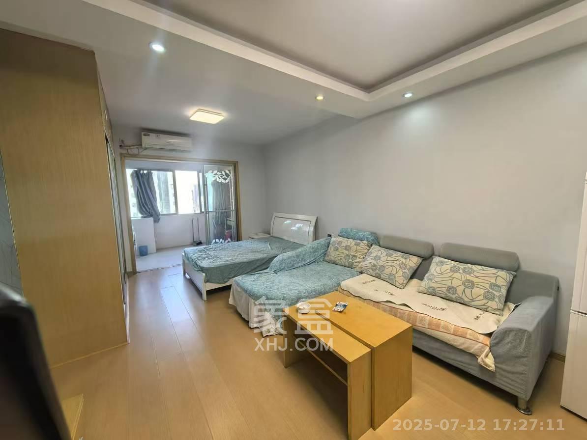 华府壹航线  1室1厅1卫   1600.00元/月室内图