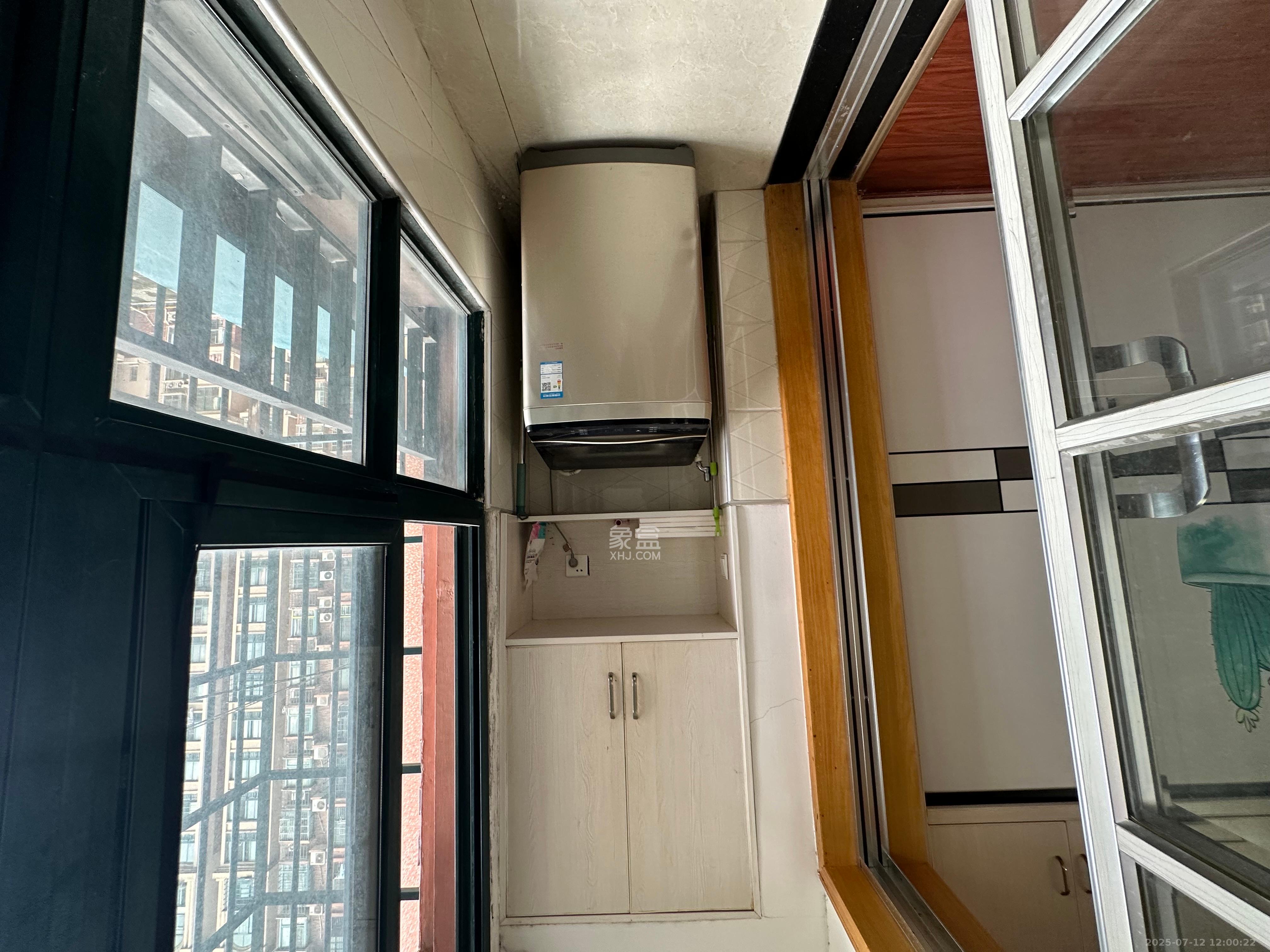 东玺门  2室2厅1卫   2400.00元/月室内图