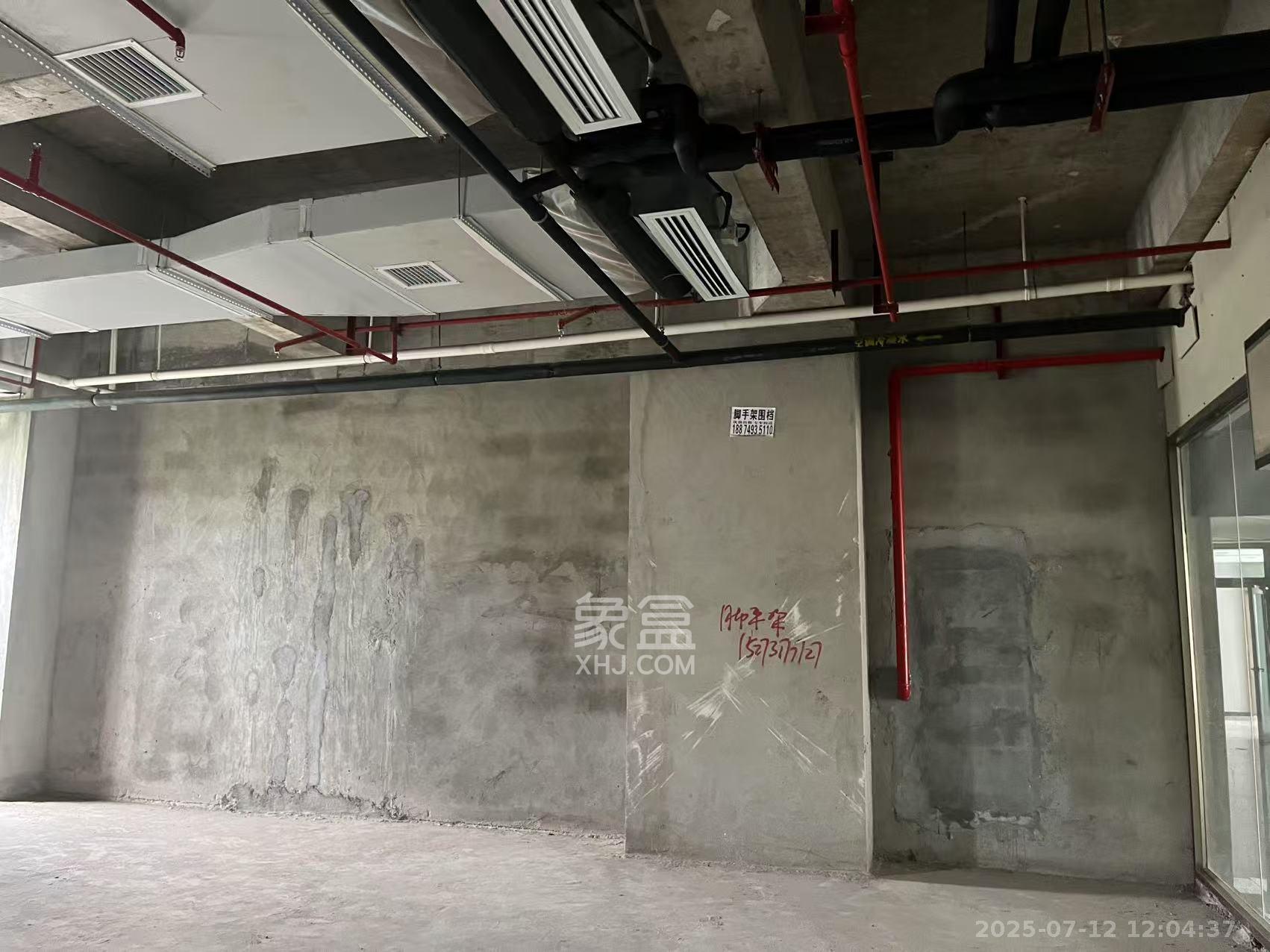 新世界广场   200.0㎡      12000.0元/月室内图