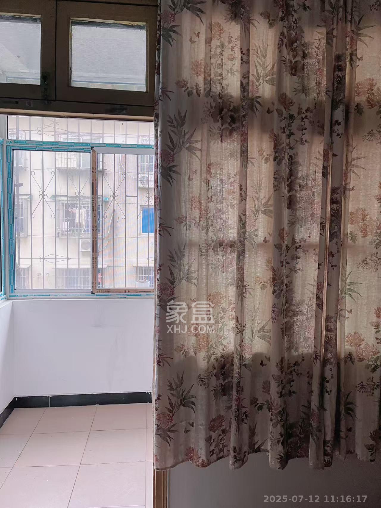 晨光花园 2室2厅1卫 1400.0元/月 晨光花园 2室2厅1卫 1400.0元/月室内图