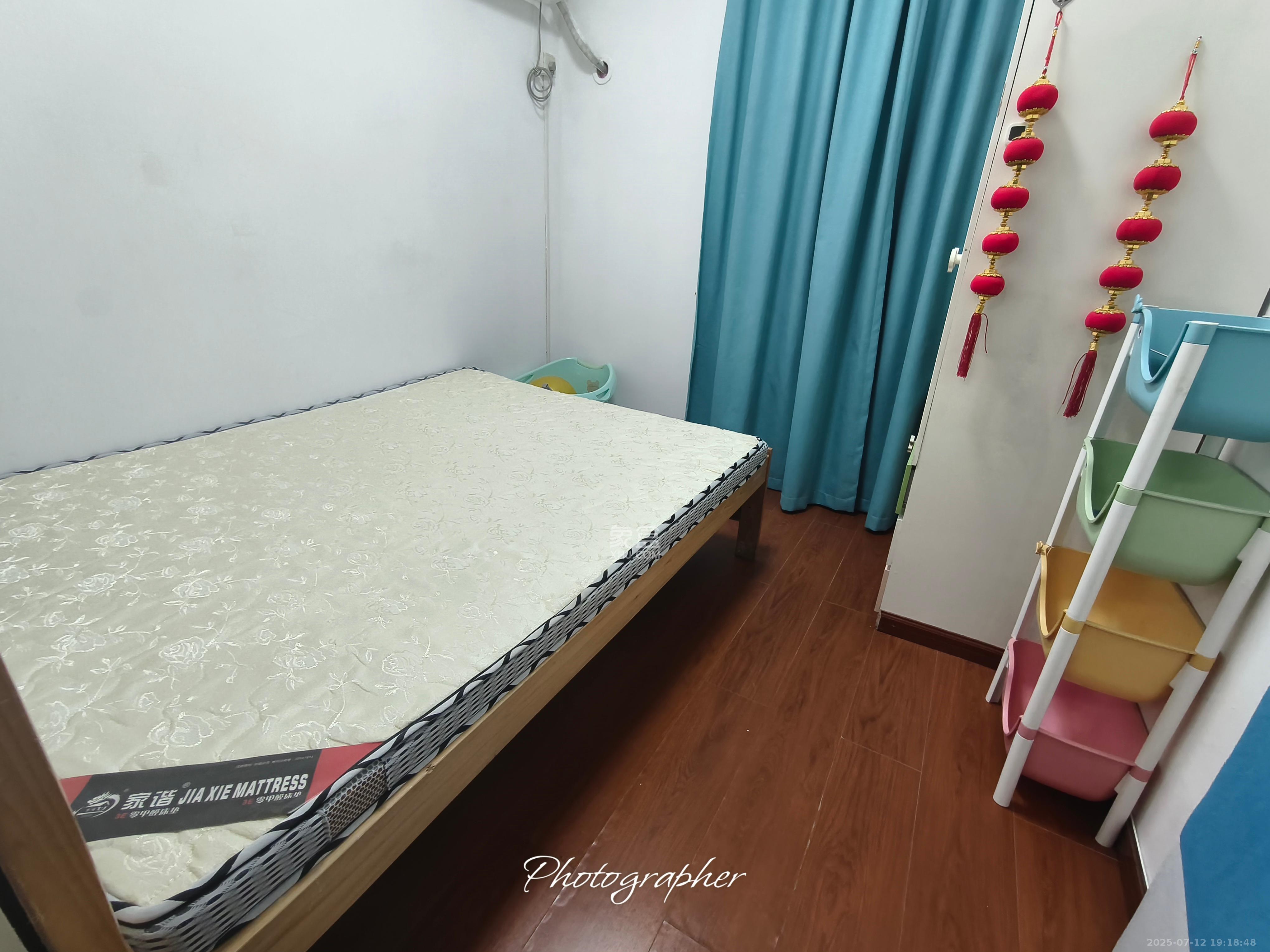 鸿信大厦  3室2厅1卫    6000.0元/月室内图