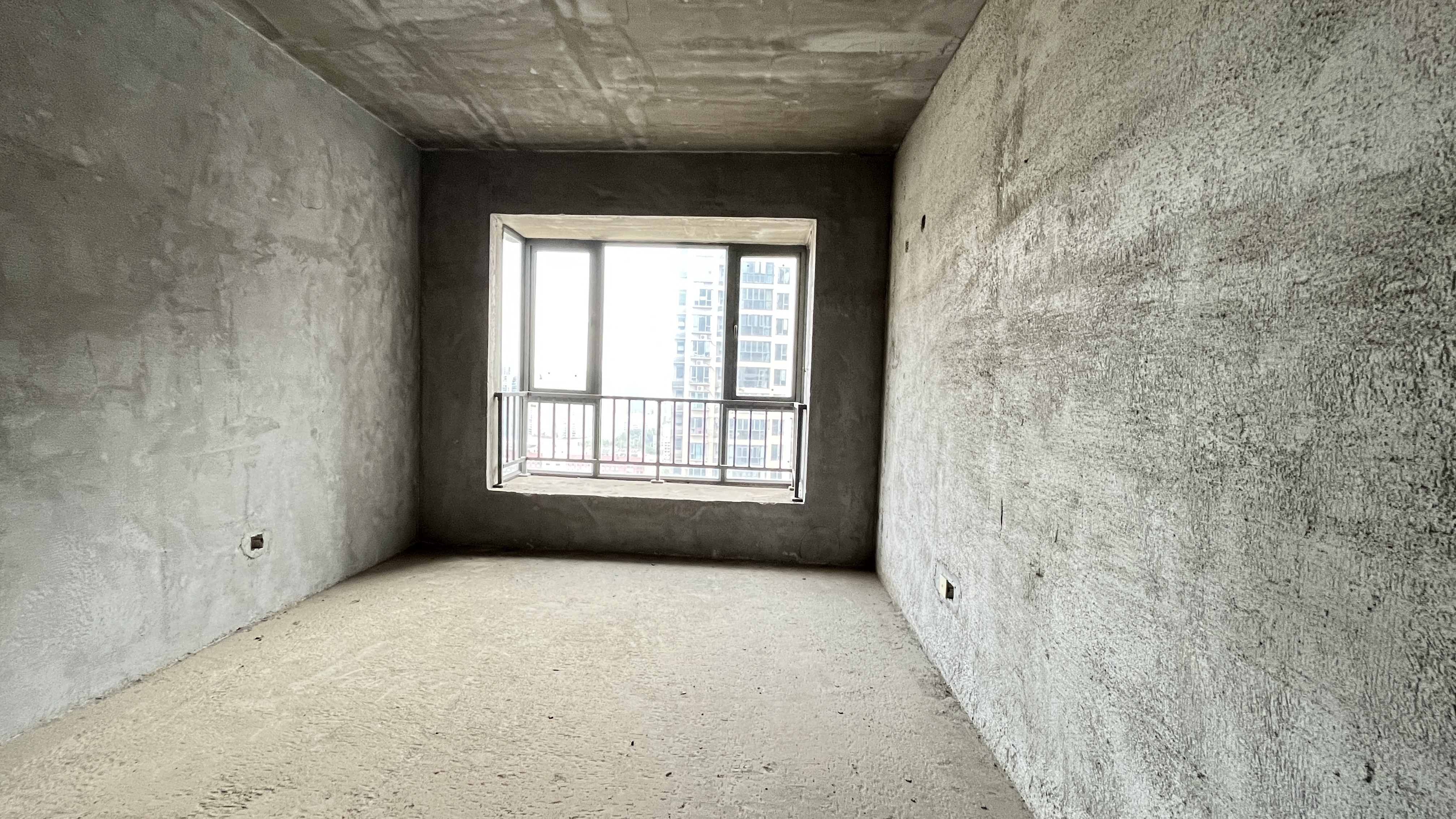 大同沁园 3室2厅2卫 66.8万 大同沁园 3室2厅2卫 66.8万室内图