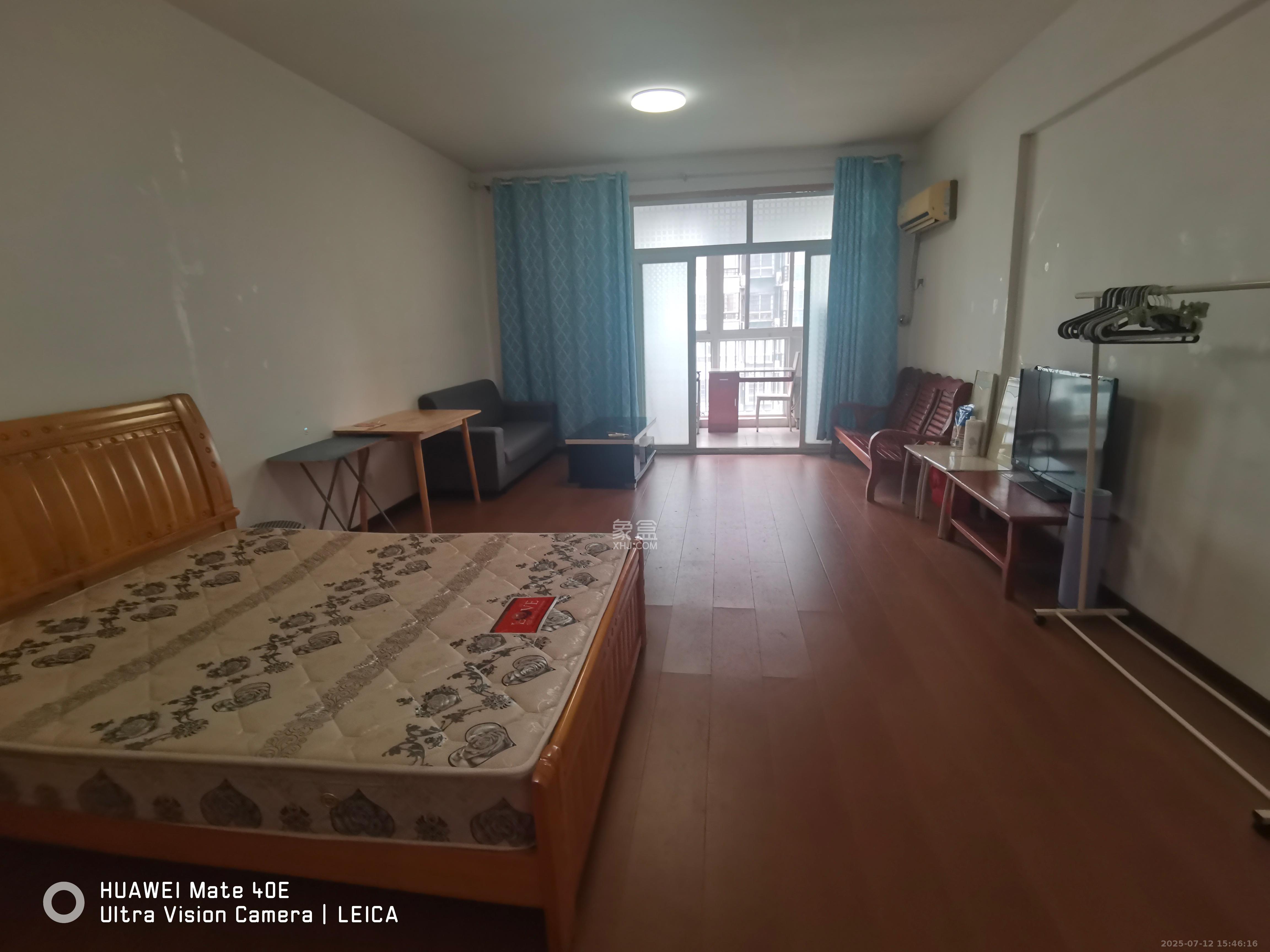 开源鑫景  1室1厅1卫    1300.0元/月室内图
