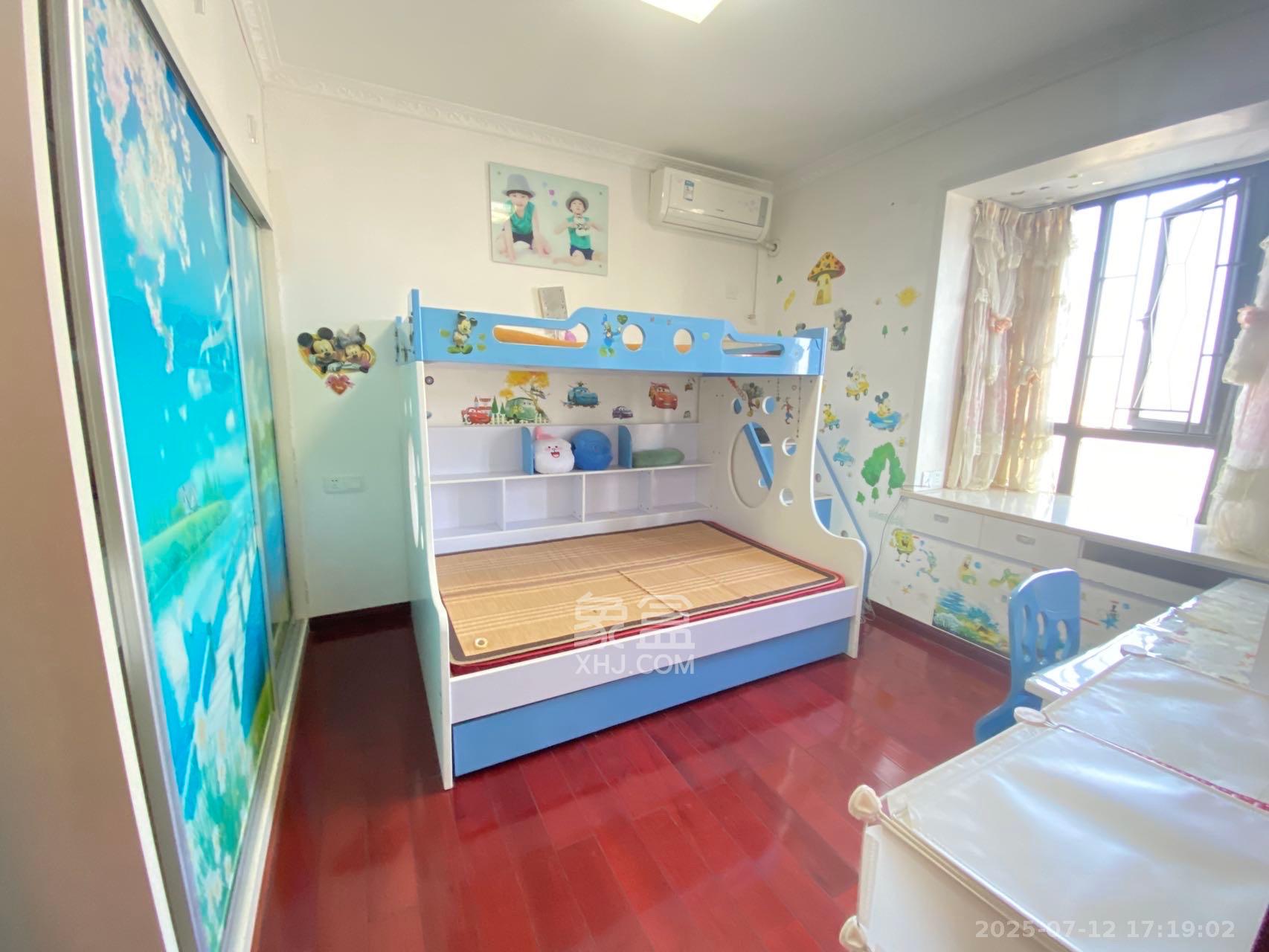 地华梅溪湖畔  2室2厅1卫   2300.00元/月室内图