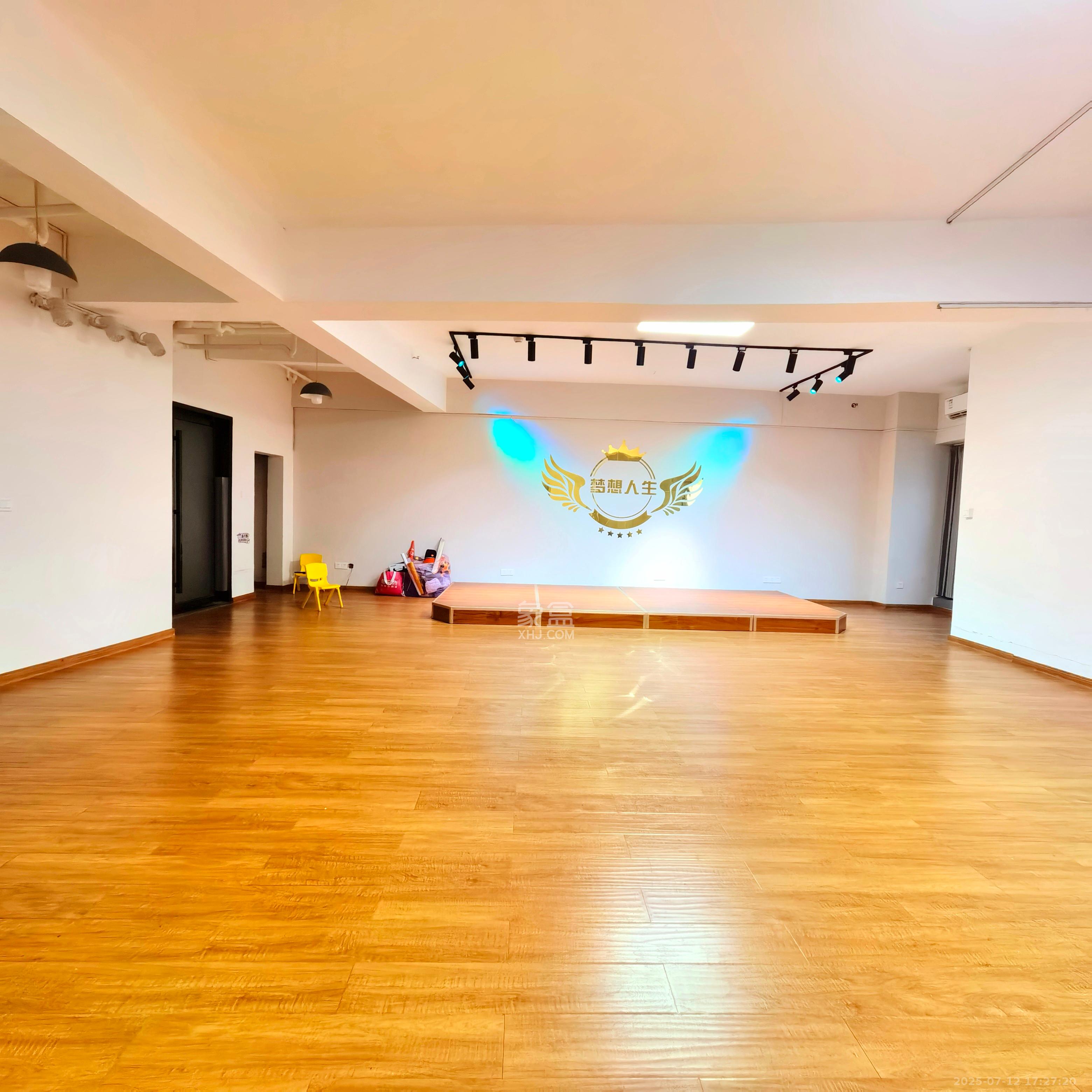 博雅例外 1室1厅1卫 1900.0元/月 博雅例外 1室1厅1卫 1900.0元/月室内图