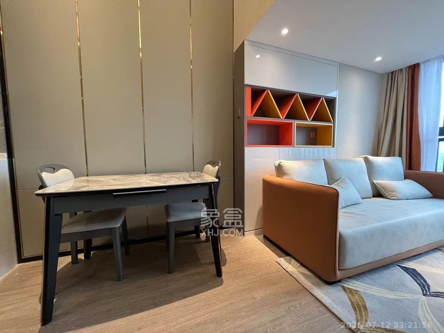 中一鲲出（鲲鹏府）  2室1厅1卫   3200.00元/月室内图