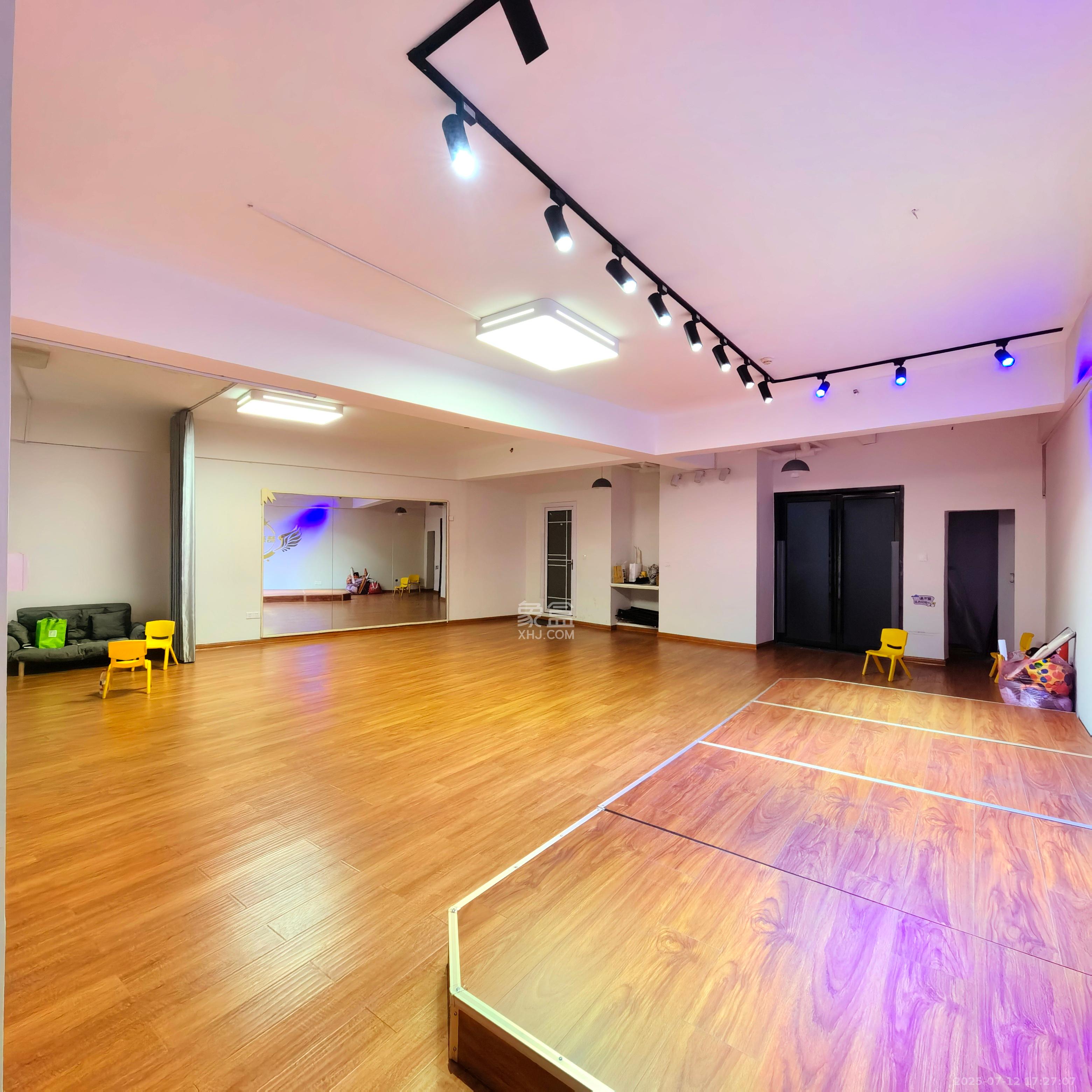 博雅例外 1室1厅1卫 1900.0元/月 博雅例外 1室1厅1卫 1900.0元/月室内图