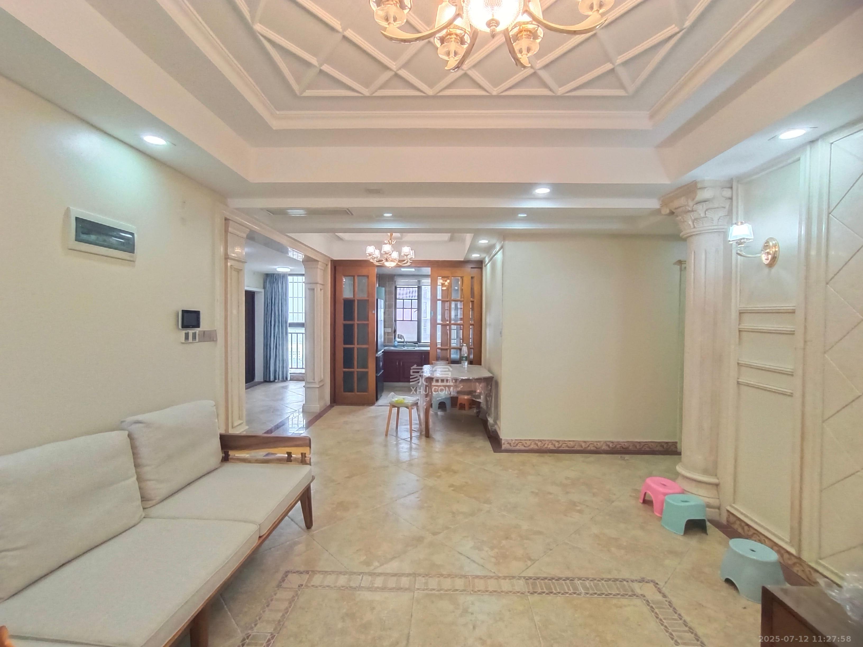 浩龙音乐界  3室2厅2卫    3300.0元/月 浩龙音乐界  3室2厅2卫    3300.0元/月室内图