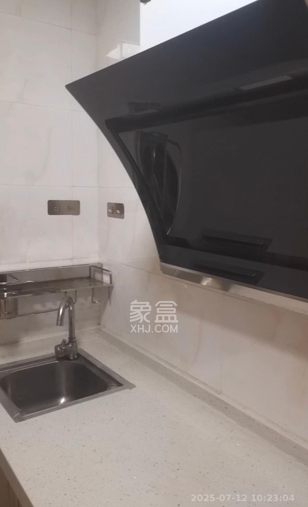 华韵城市海岸(城市水岸苑)  1室1厅1卫    1100.0元/月 华韵城市海岸(城市水岸苑)  1室1厅1卫    1100.0元/月室内图