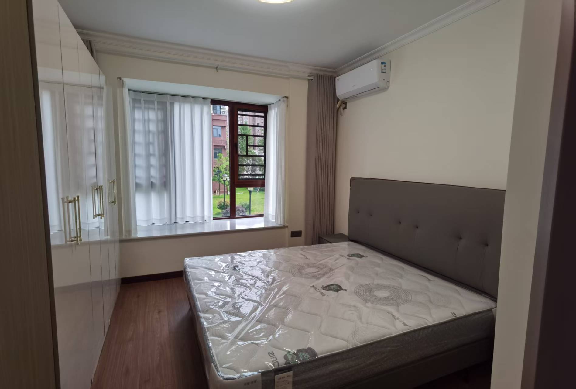 石化大院  3室2厅2卫    72.8万 石化大院  3室2厅2卫    72.8万室内图