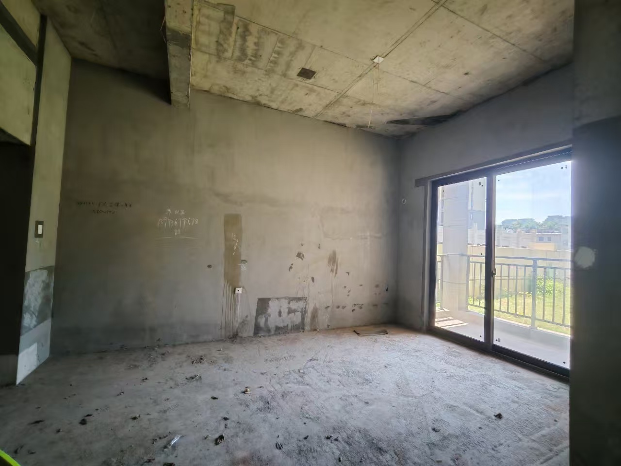 保利香槟国际 3室2厅2卫 72.8万 保利香槟国际 3室2厅2卫 72.8万室内图