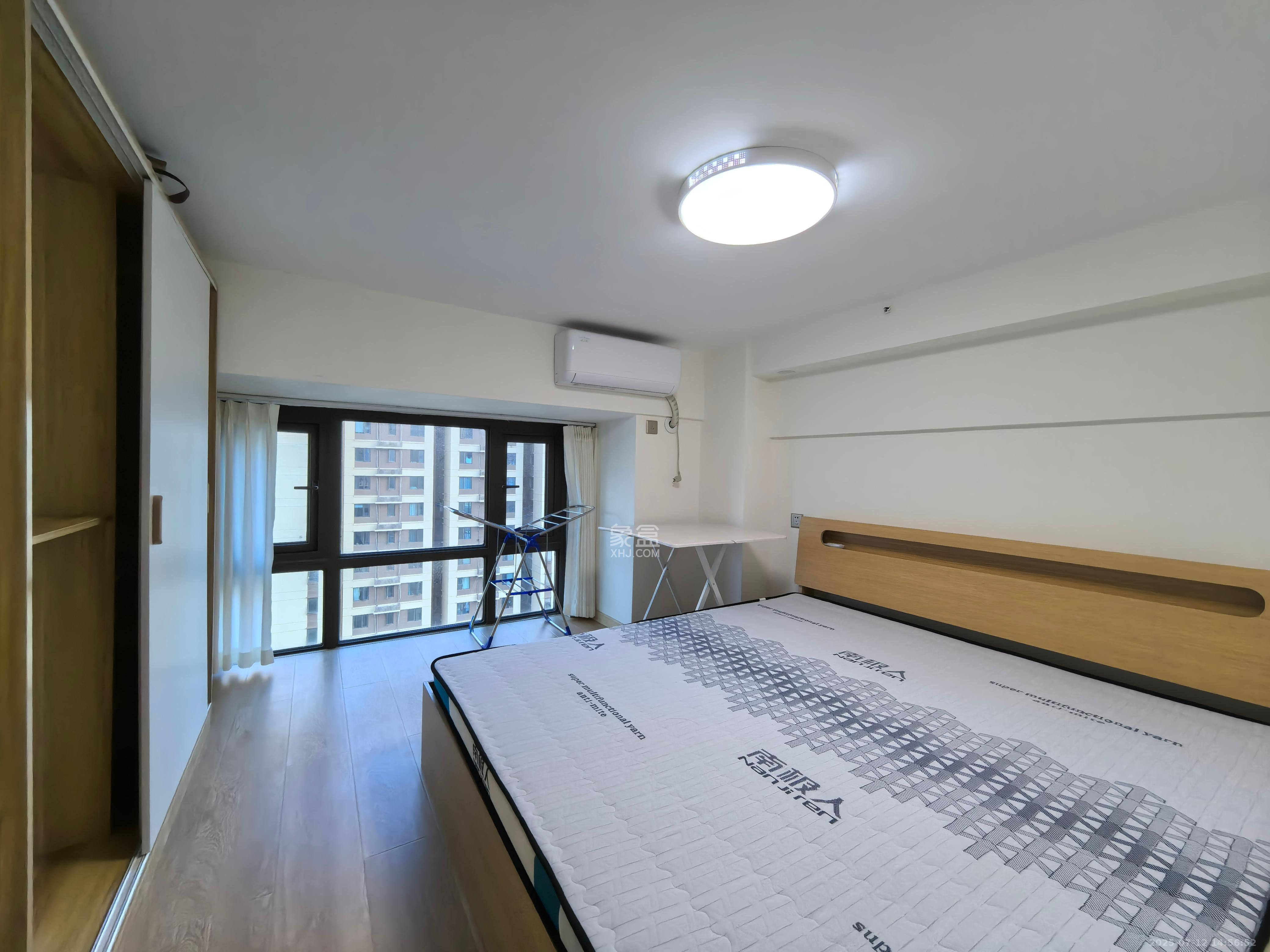 弘阳时光里  2室2厅1卫   2360.00元/月
