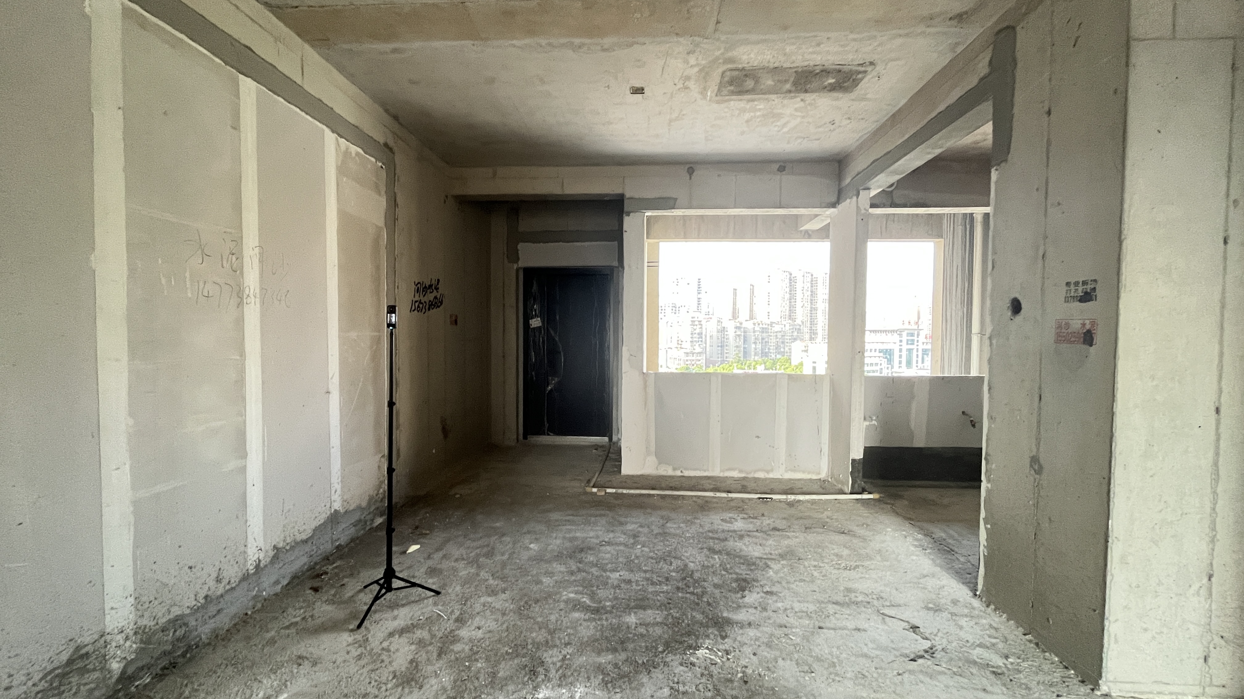 湘中府央玺 4室2厅2卫 84.8万 湘中府央玺 4室2厅2卫 84.8万室内图