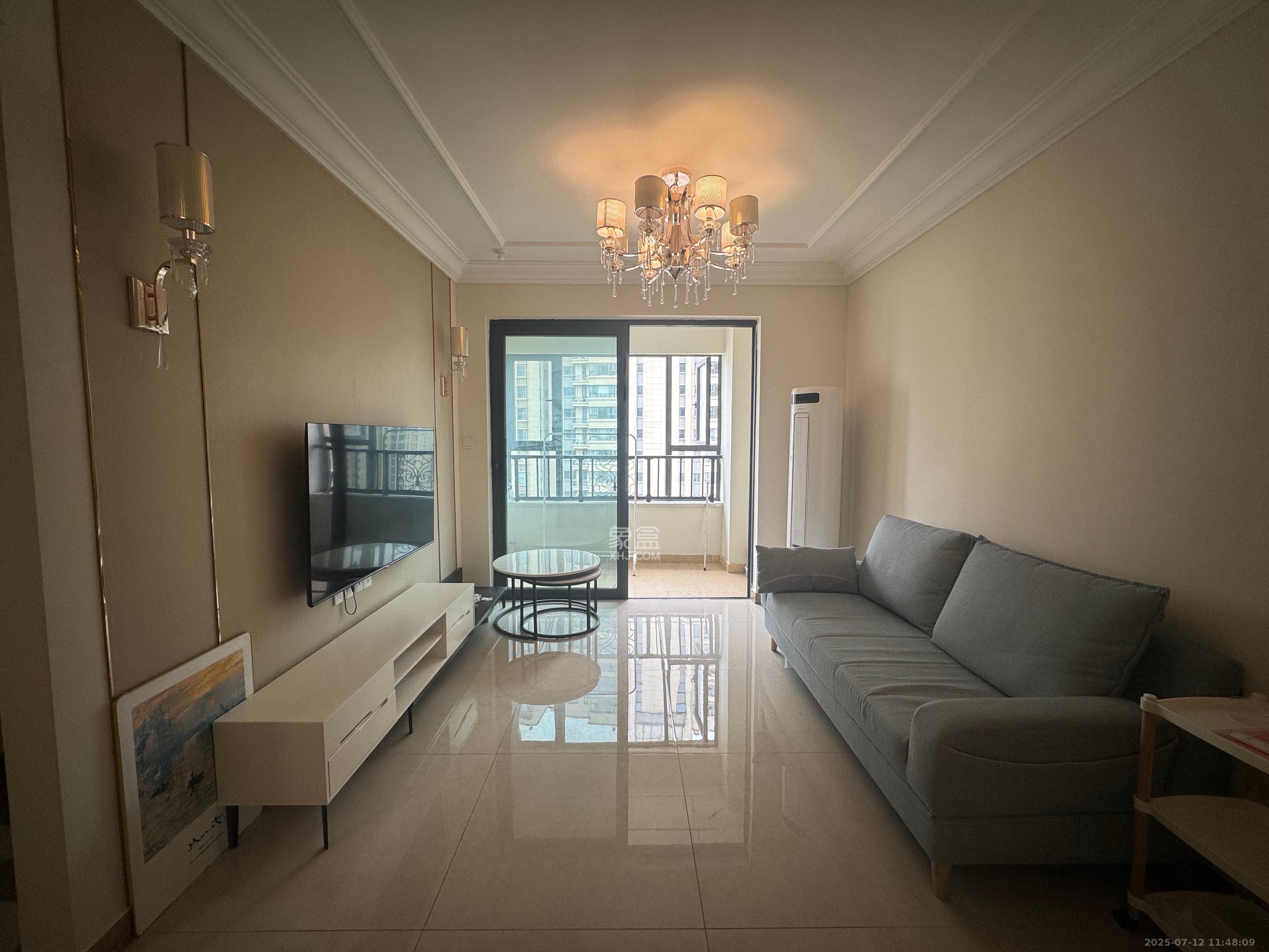 恒大御景半岛 2室2厅1卫 1500.0元/月 恒大御景半岛 2室2厅1卫 1500.0元/月室内图