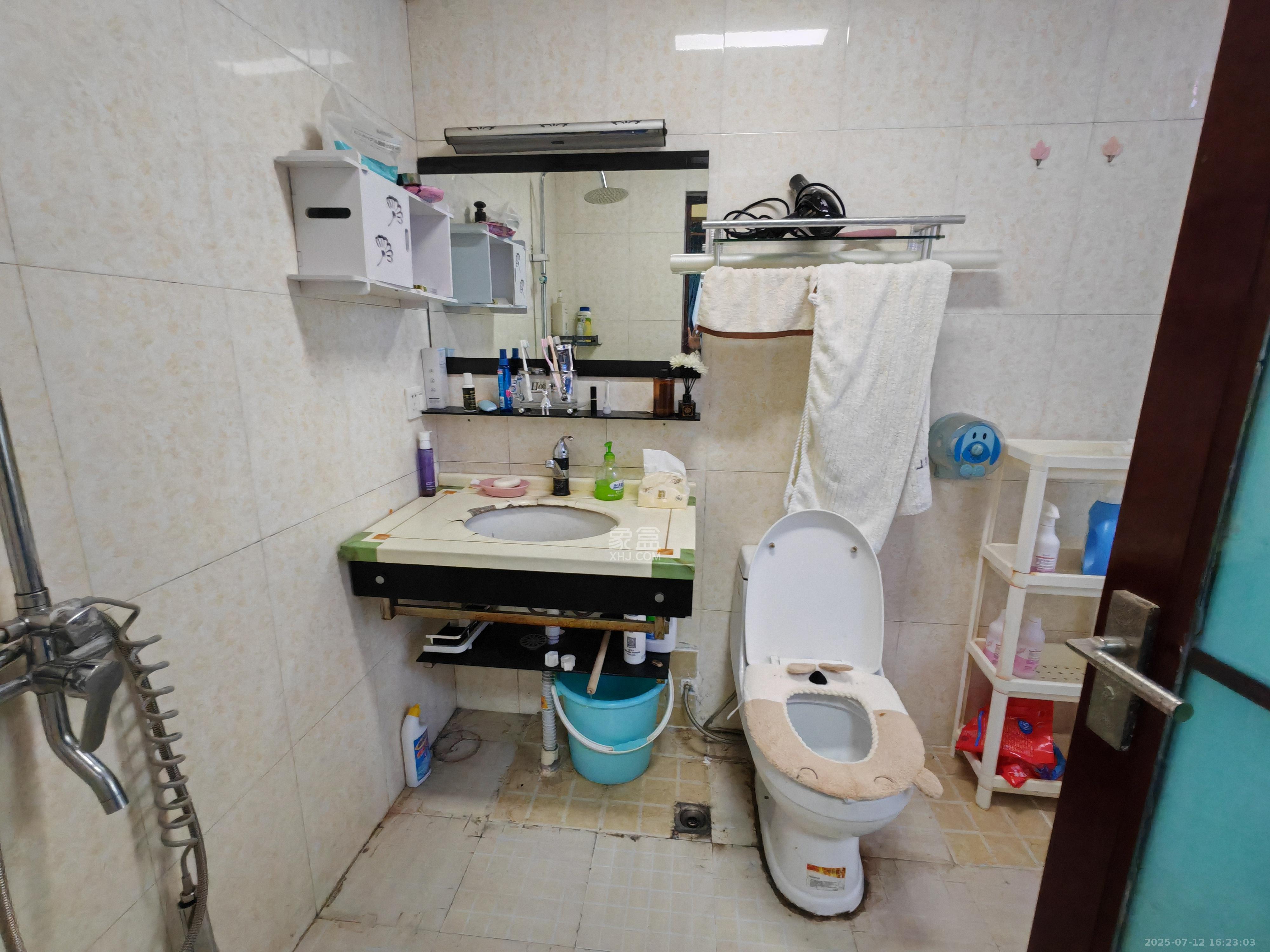 天健芙蓉盛世一期 1室0厅1卫 1800.0元/月 天健芙蓉盛世一期 1室0厅1卫 1800.0元/月室内图