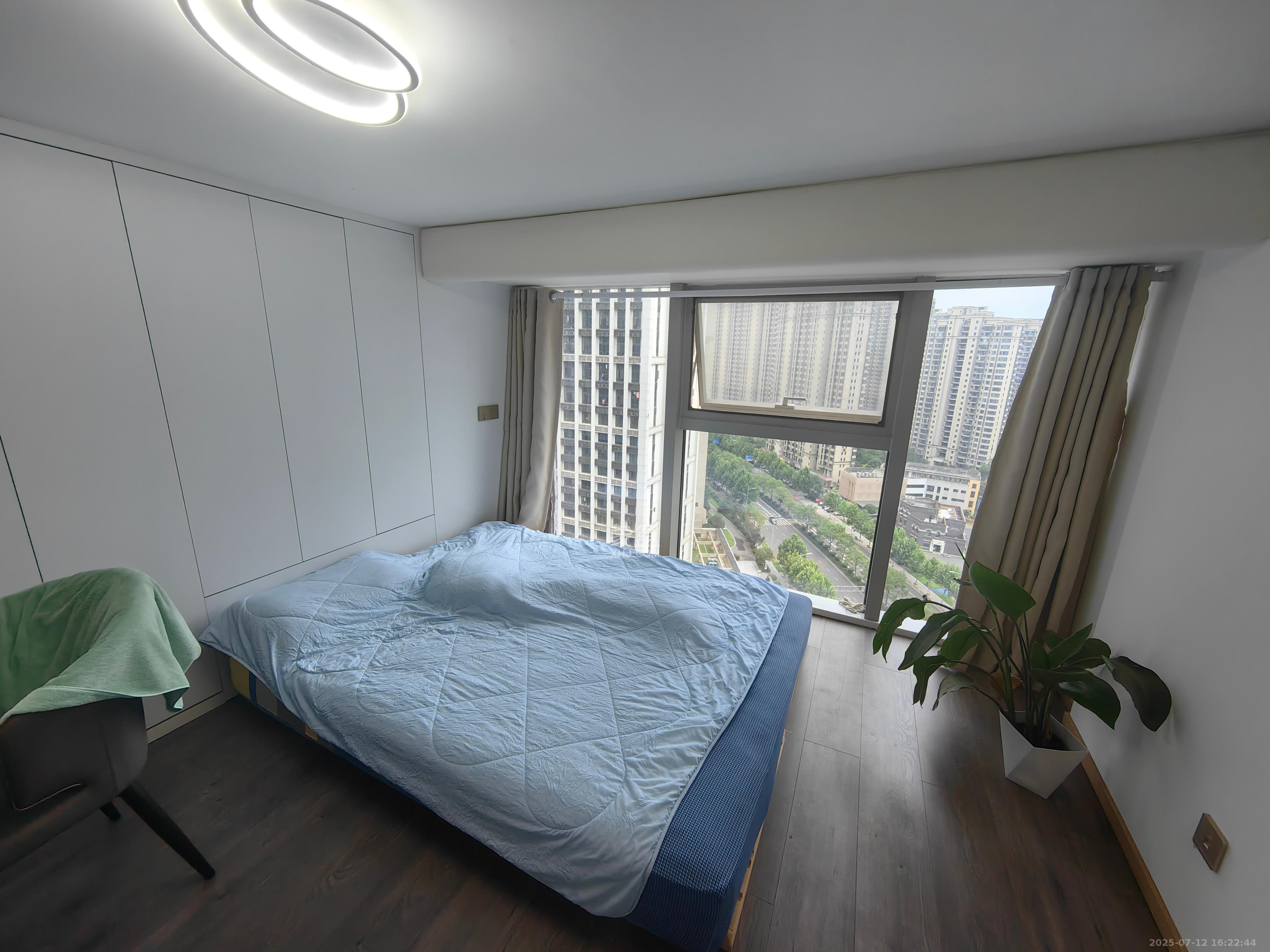 正荣梅溪紫阙台  3室2厅2卫    4600.0元/月室内图