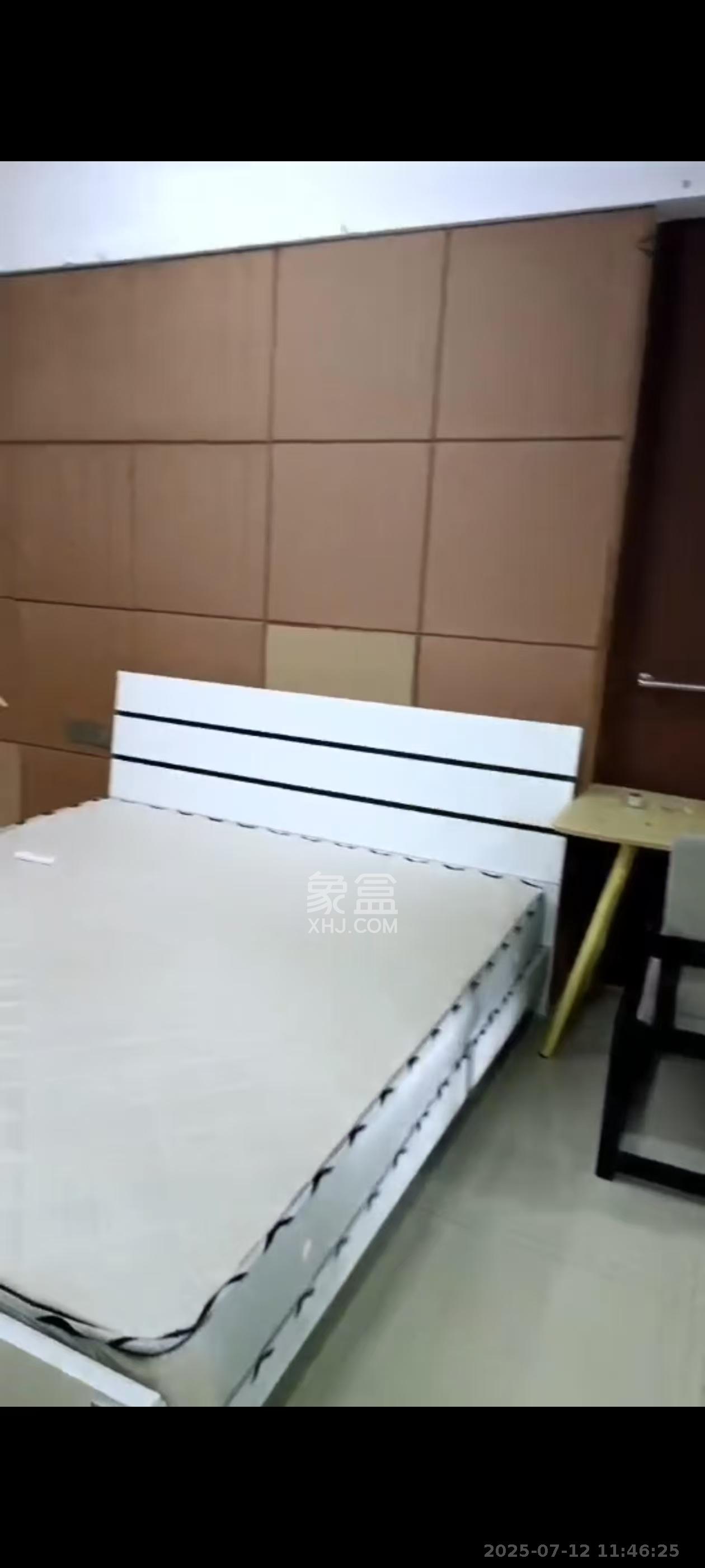 摩天一号  1室1厅1卫    1700.0元/月室内图