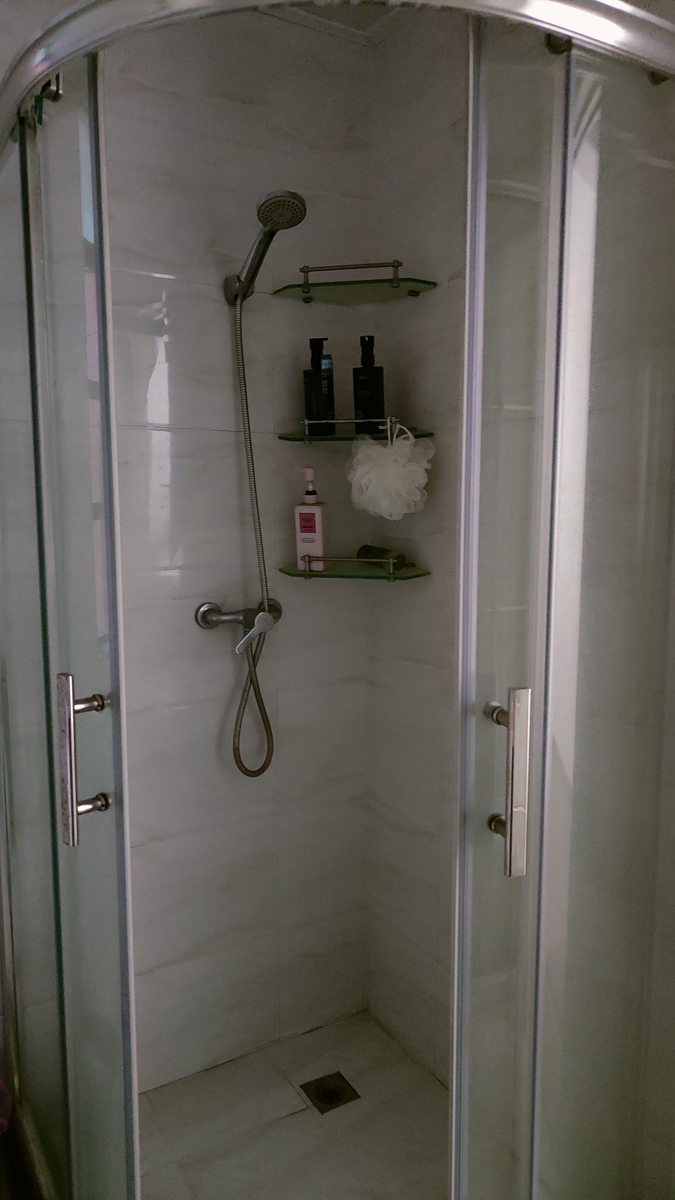 财富和园 2室2厅2卫 2000.0元/月 财富和园 2室2厅2卫 2000.0元/月室内图