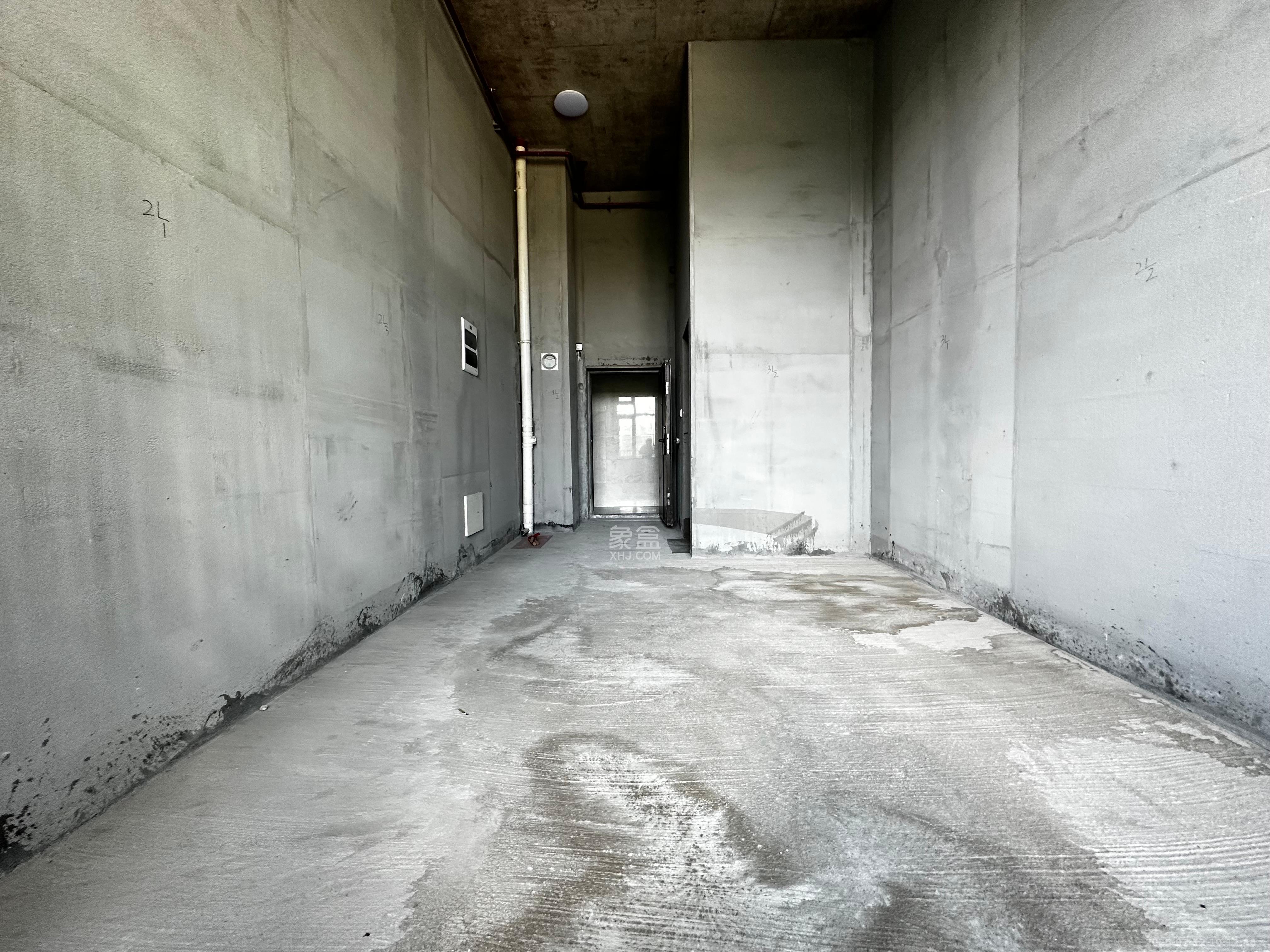 万科紫台  1室1厅1卫    850.0元/月室内图