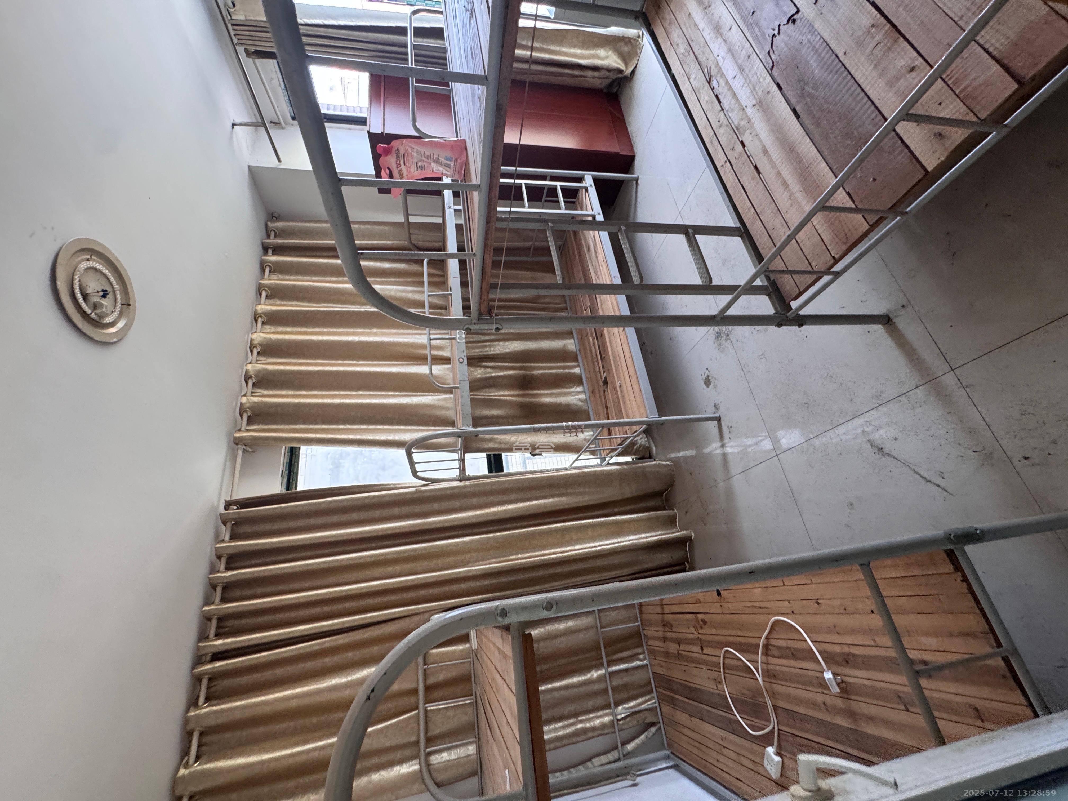 楚天世纪城东苑 3室2厅1卫 1600.0元/月 楚天世纪城东苑 3室2厅1卫 1600.0元/月室内图