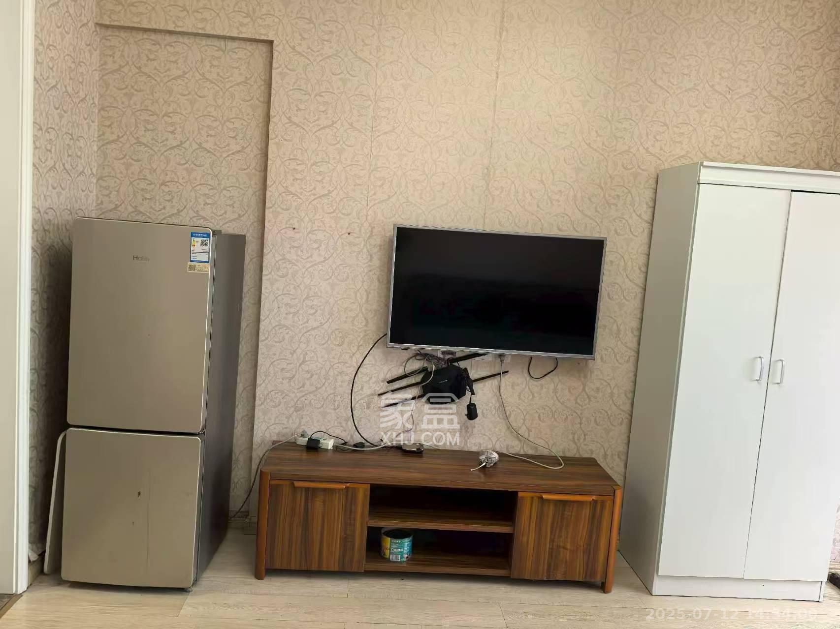 五江天街北区  1室1厅1卫   1400.00元/月室内图