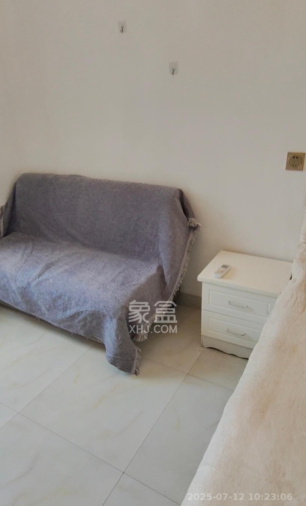 华韵城市海岸(城市水岸苑)  1室1厅1卫    1100.0元/月 华韵城市海岸(城市水岸苑)  1室1厅1卫    1100.0元/月室内图