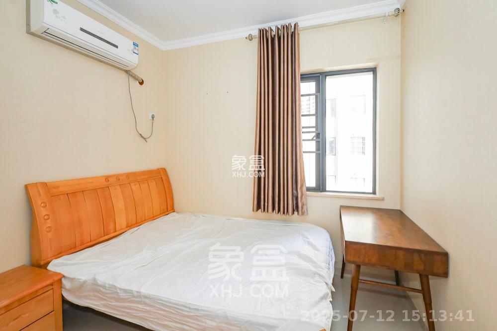 钰龙天下一期  2室2厅1卫    2100.0元/月 钰龙天下一期  2室2厅1卫    2100.0元/月室内图