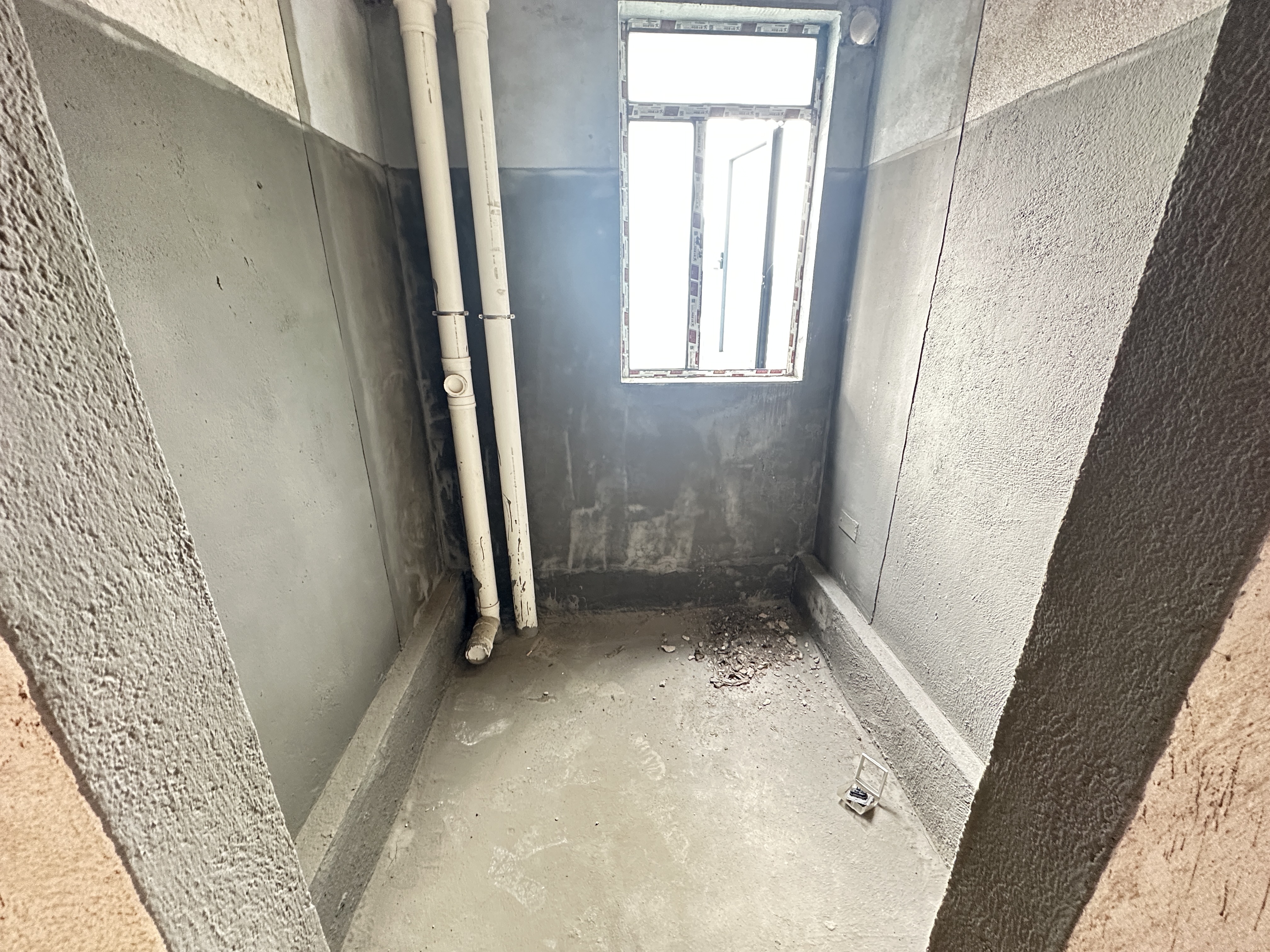 南门口安置小区二期  2室2厅2卫   63.80万客厅