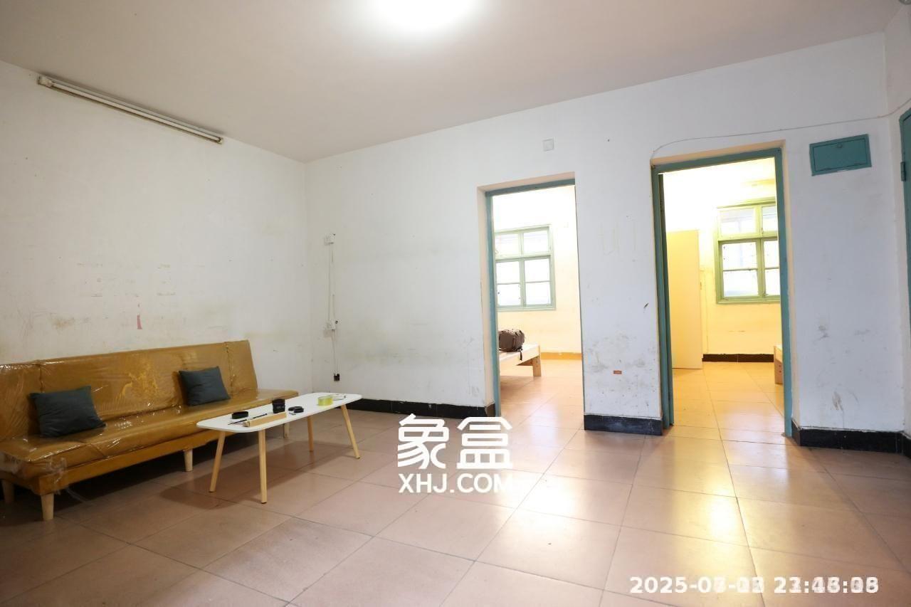 湘绣研究所南院  2室2厅1卫   1500.00元/月室内图
