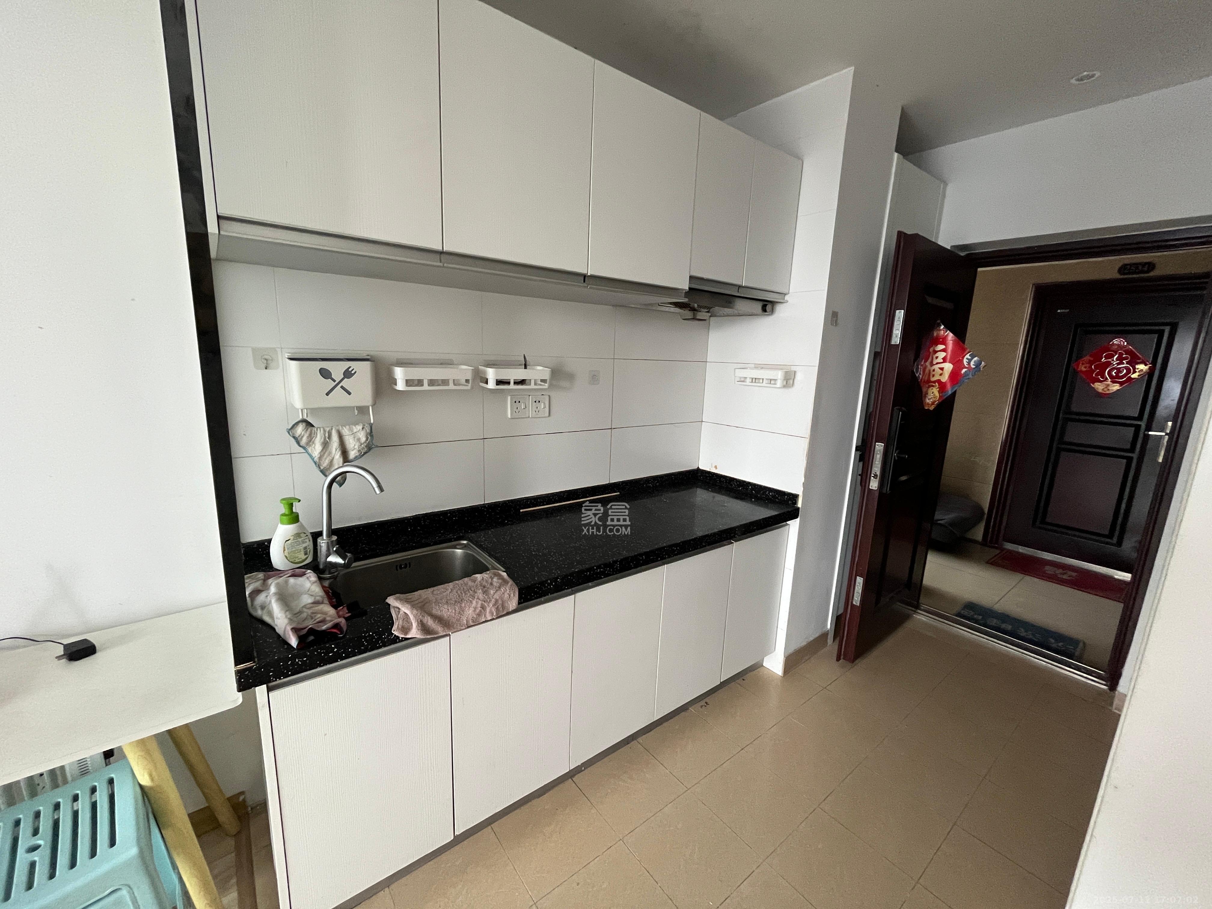 江山帝景哈佛  1室1厅1卫    1500.0元/月 江山帝景哈佛  1室1厅1卫    1500.0元/月室内图