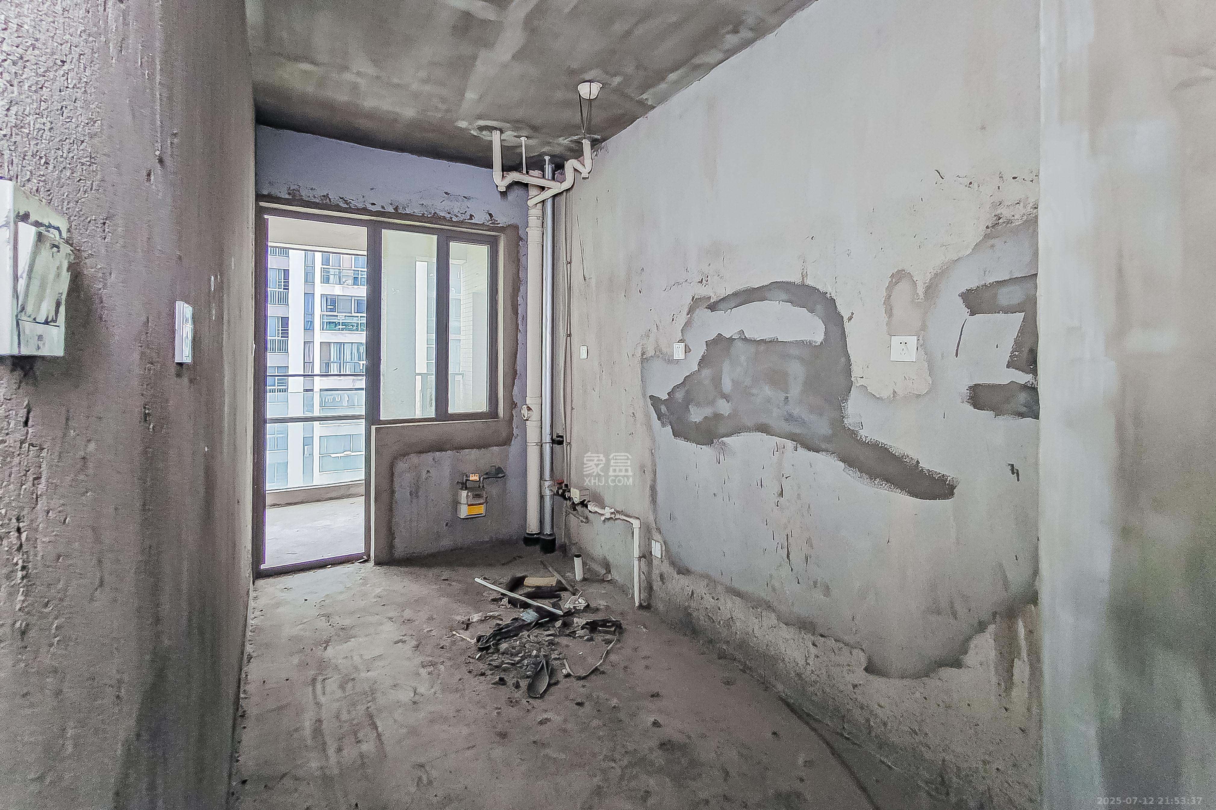 建鸿达华都（华都小户型及大华写字楼）  4室2厅3卫   290.00万厨房