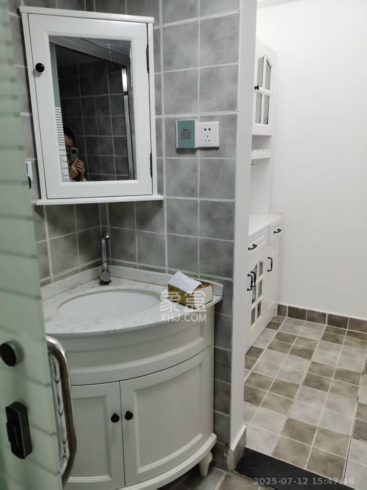 凯悦名城(泰悦公寓) 2室1厅1卫 2600.0元/月 凯悦名城(泰悦公寓) 2室1厅1卫 2600.0元/月室内图