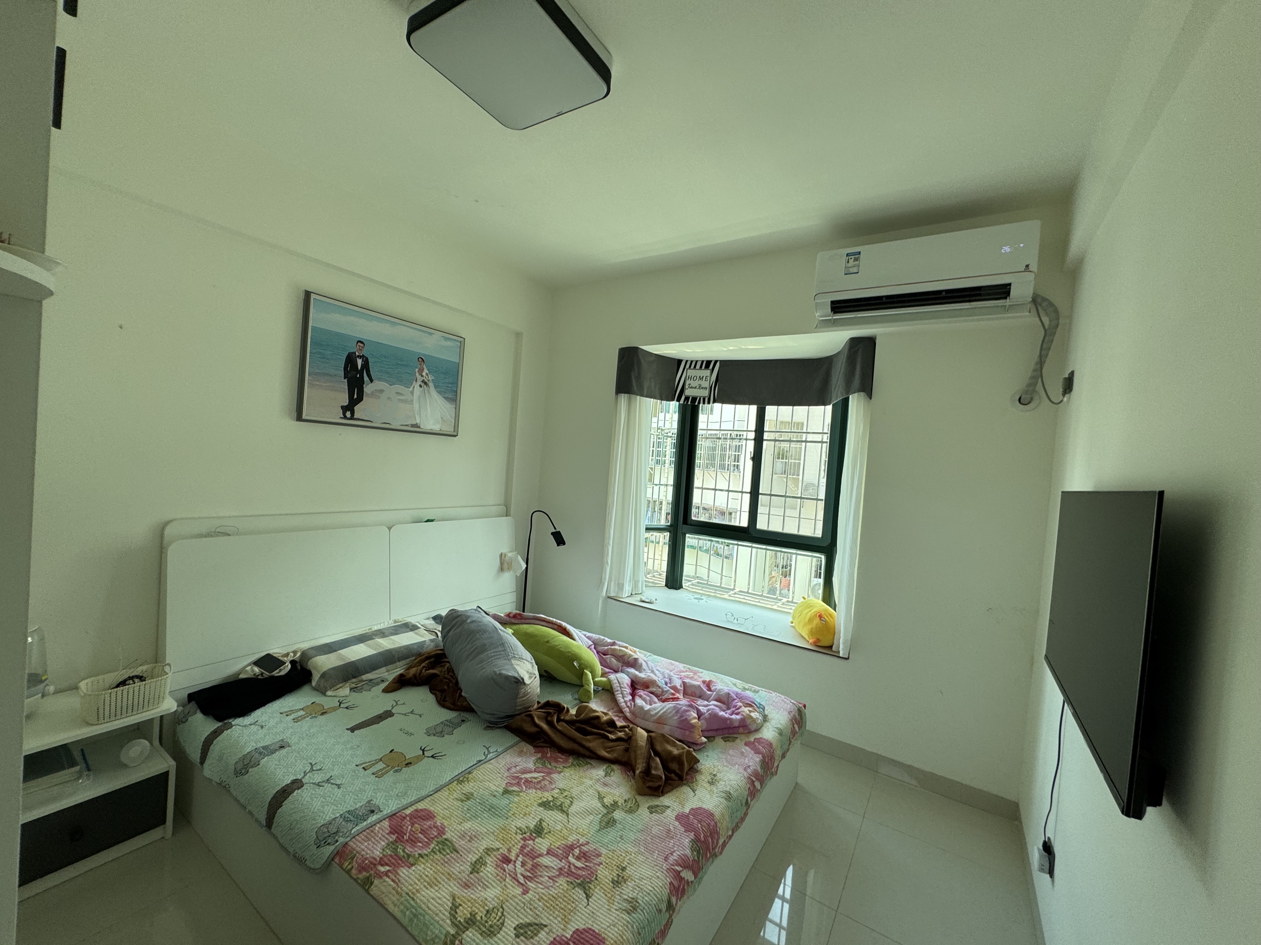 天宜大厦 2室2厅1卫 80.0万 天宜大厦 2室2厅1卫 80.0万客厅