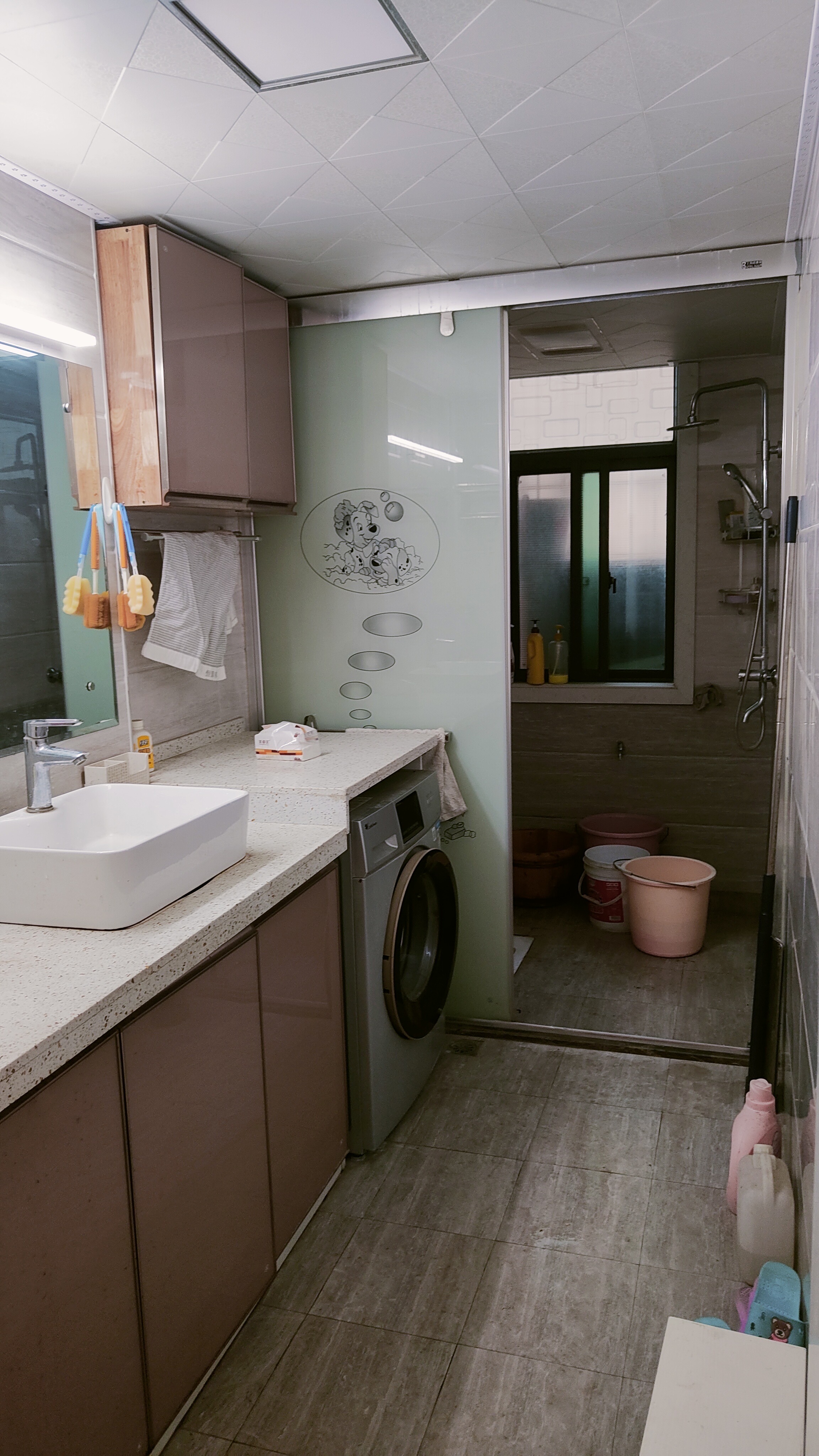 财富和园 2室2厅2卫 2000.0元/月 财富和园 2室2厅2卫 2000.0元/月室内图