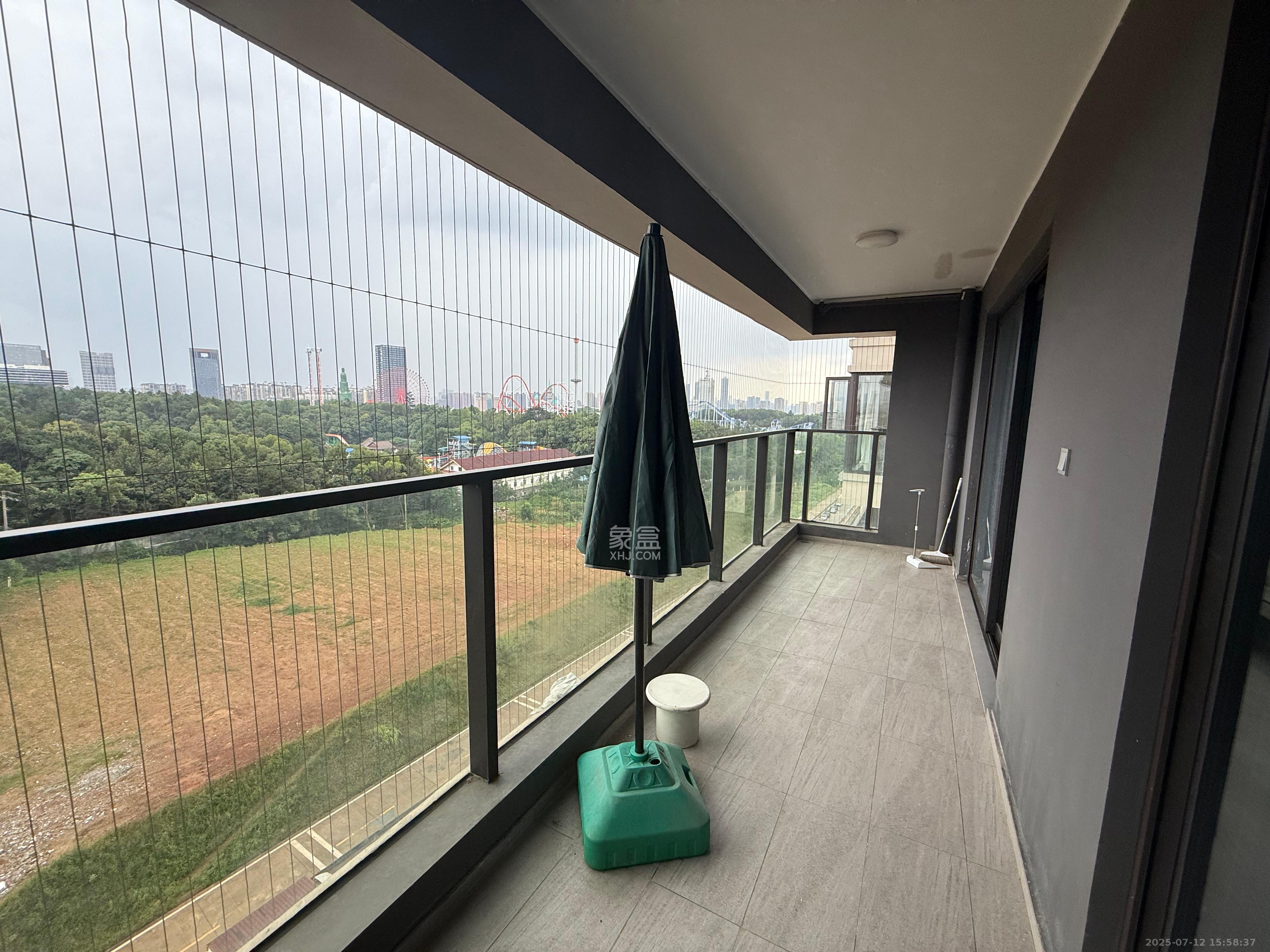 东原麓印长江E区  4室2厅2卫    4498.0元/月 东原麓印长江E区  4室2厅2卫    4498.0元/月室内图