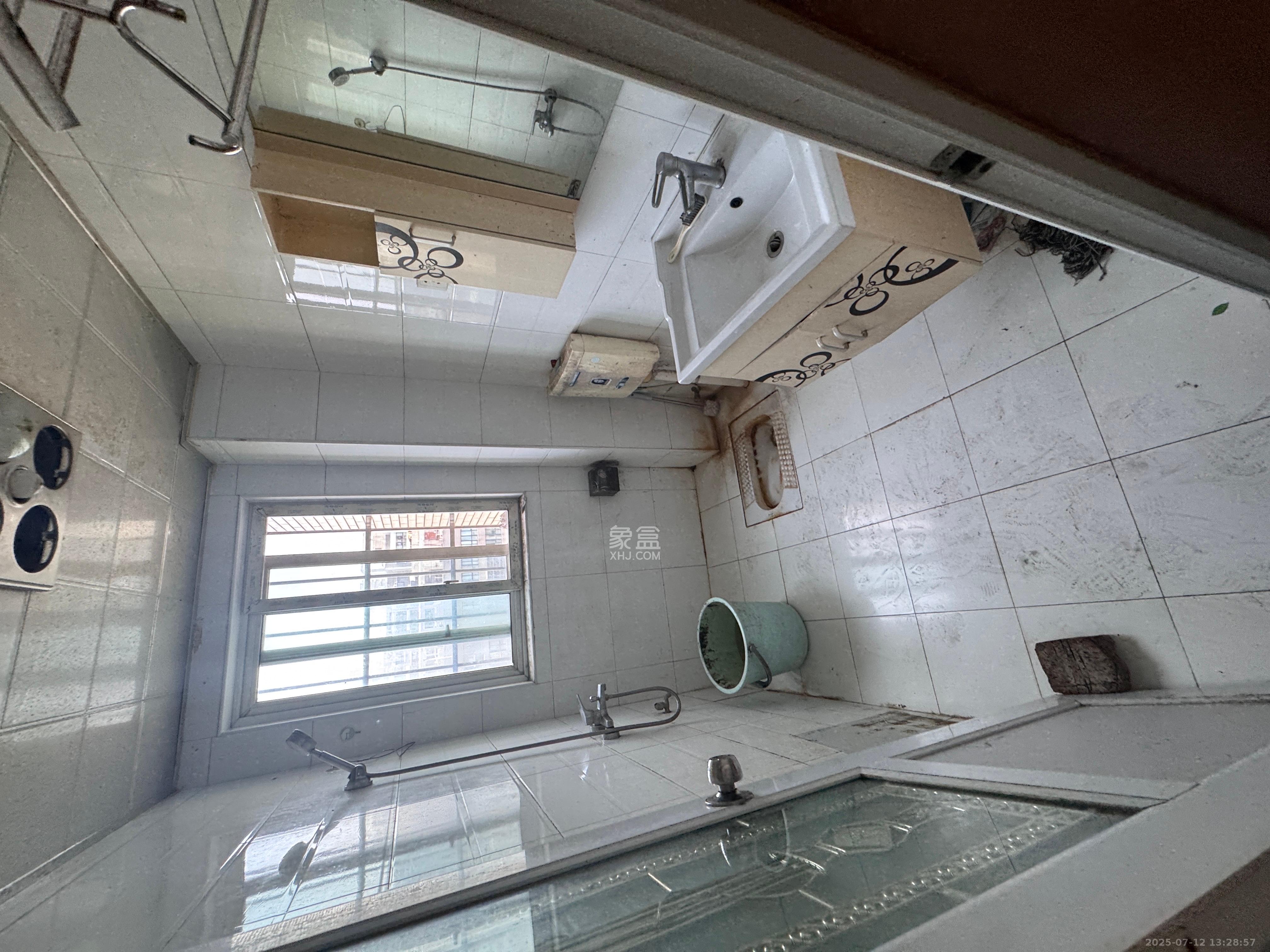 楚天世纪城东苑 3室2厅1卫 1600.0元/月 楚天世纪城东苑 3室2厅1卫 1600.0元/月室内图