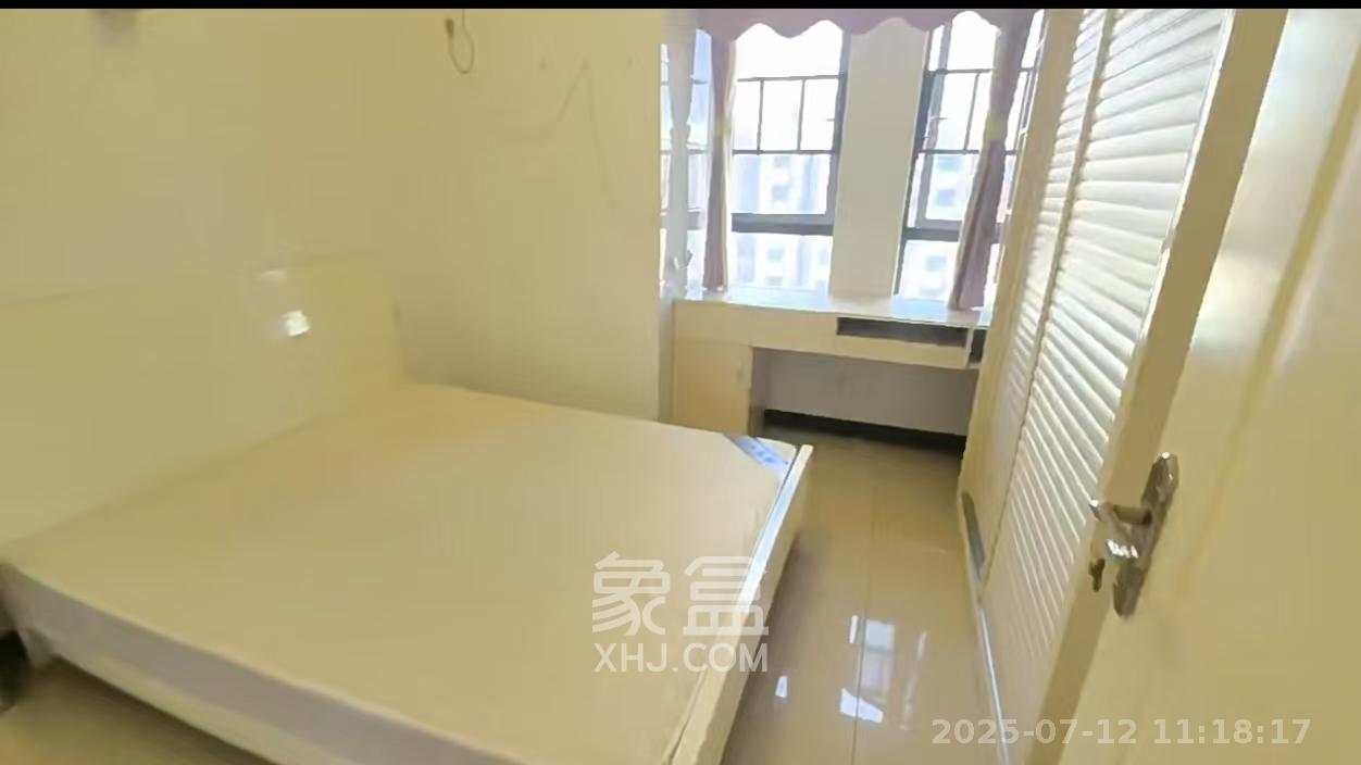 天鸿天府(天鸿中央大院) 2室1厅1卫 2200.0元/月 天鸿天府(天鸿中央大院) 2室1厅1卫 2200.0元/月室内图