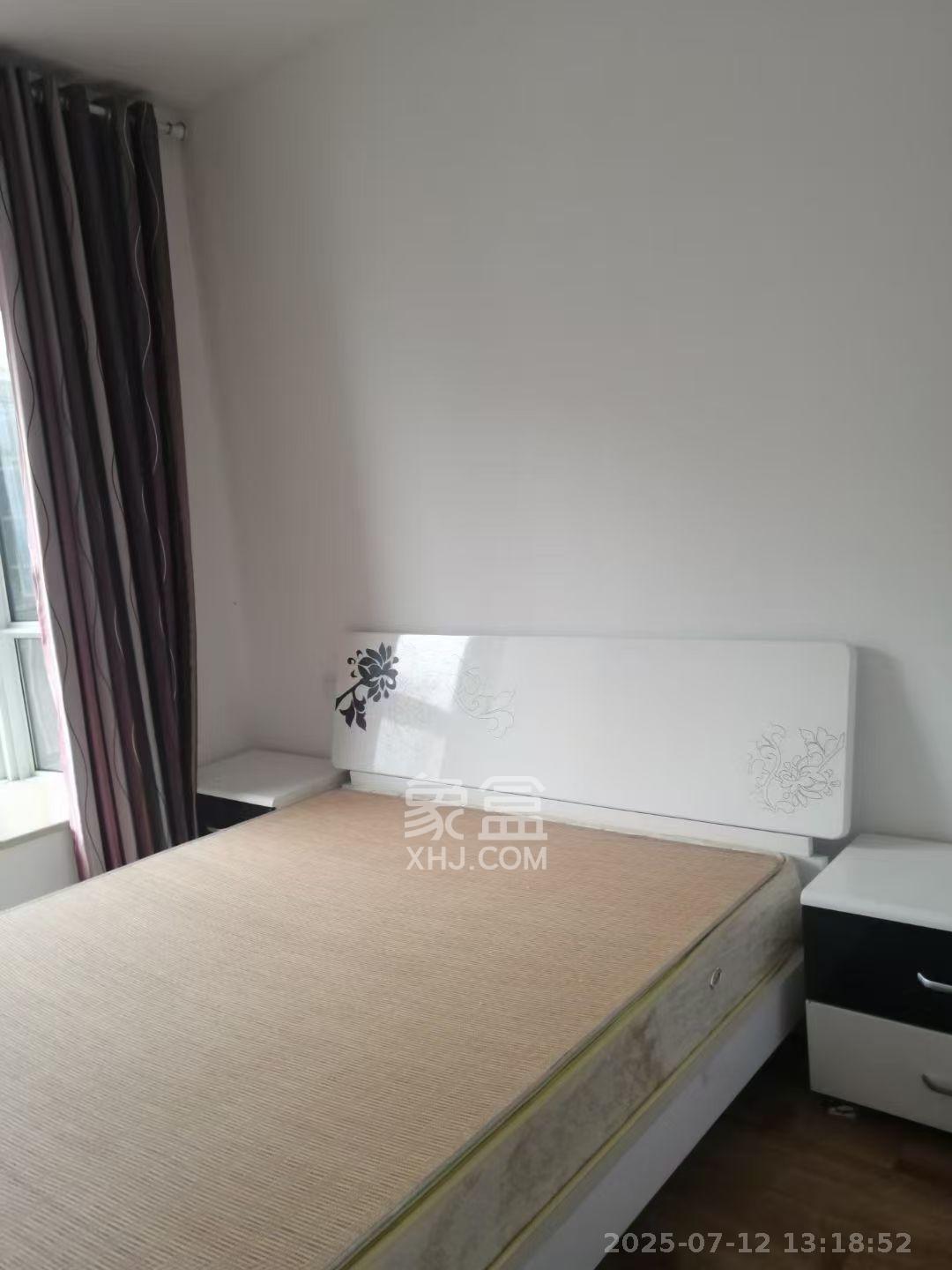 先锋东外滩  3室2厅2卫    2700.0元/月 先锋东外滩  3室2厅2卫    2700.0元/月室内图