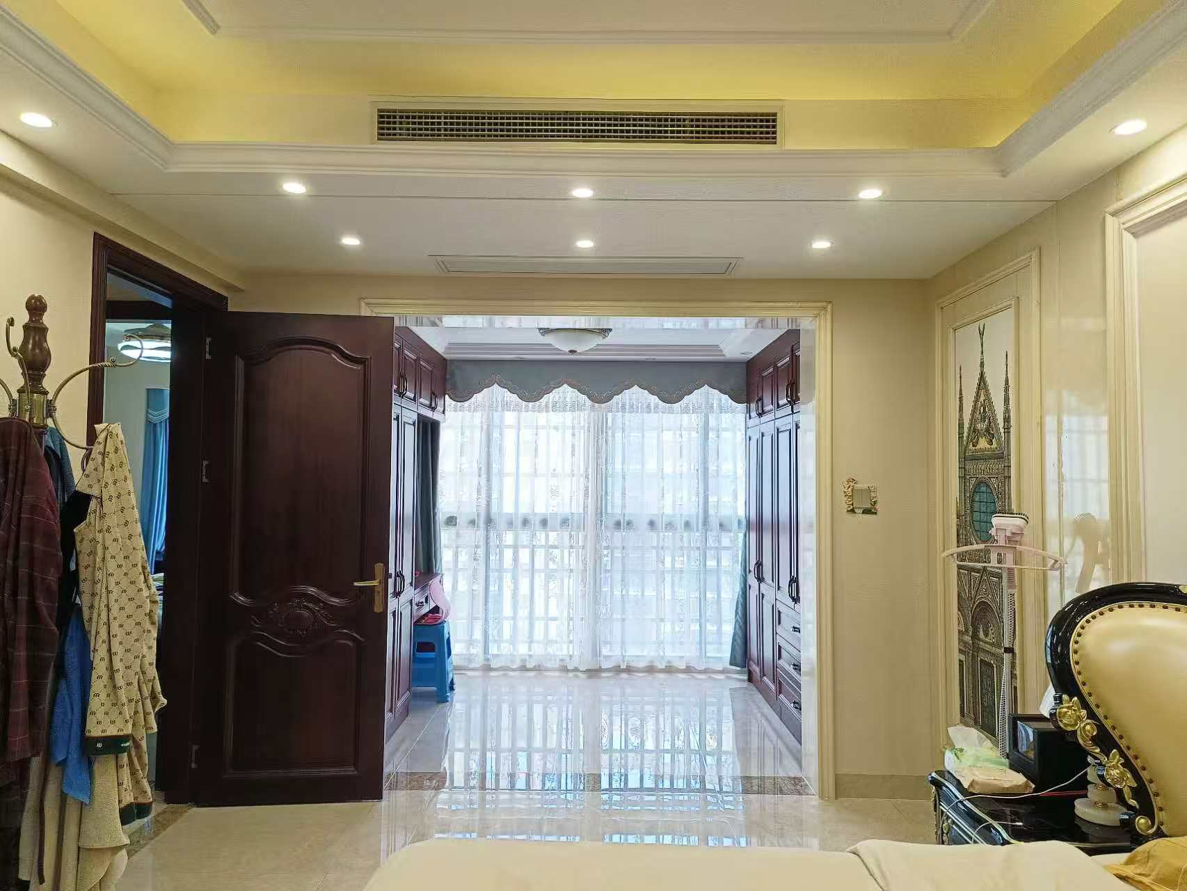 环强御景湾  3室2厅2卫    295.0万 环强御景湾  3室2厅2卫    295.0万室内图