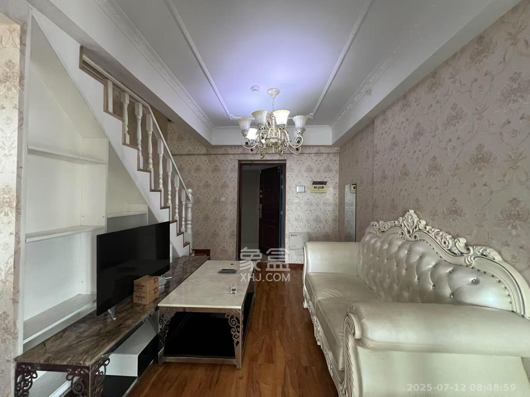 鸥波港湾  2室1厅1卫    2000.0元/月 鸥波港湾  2室1厅1卫    2000.0元/月室内图